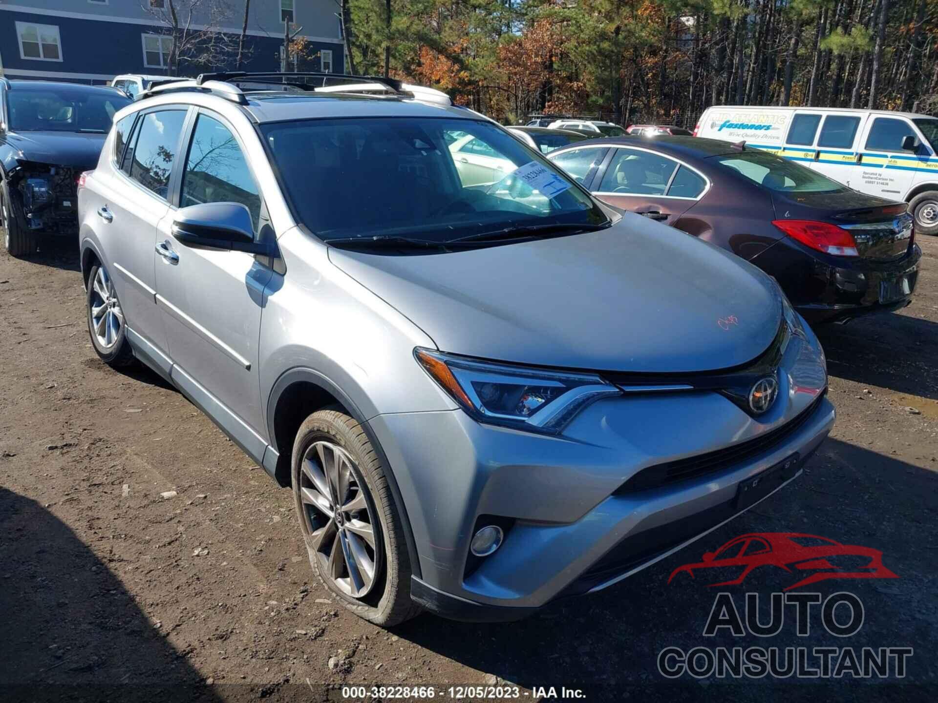 TOYOTA RAV4 2018 - 2T3DFREV6JW743252