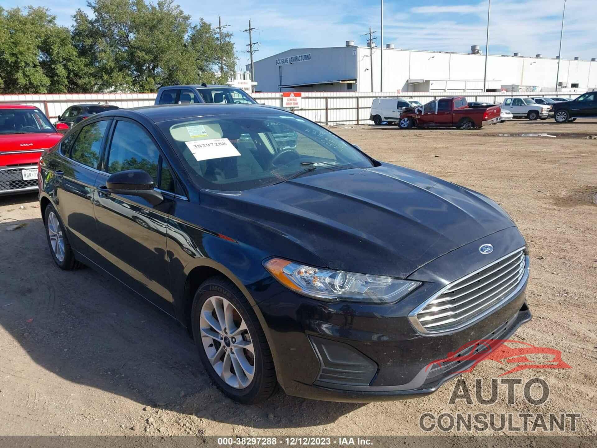 FORD FUSION 2020 - 3FA6P0HD6LR109361