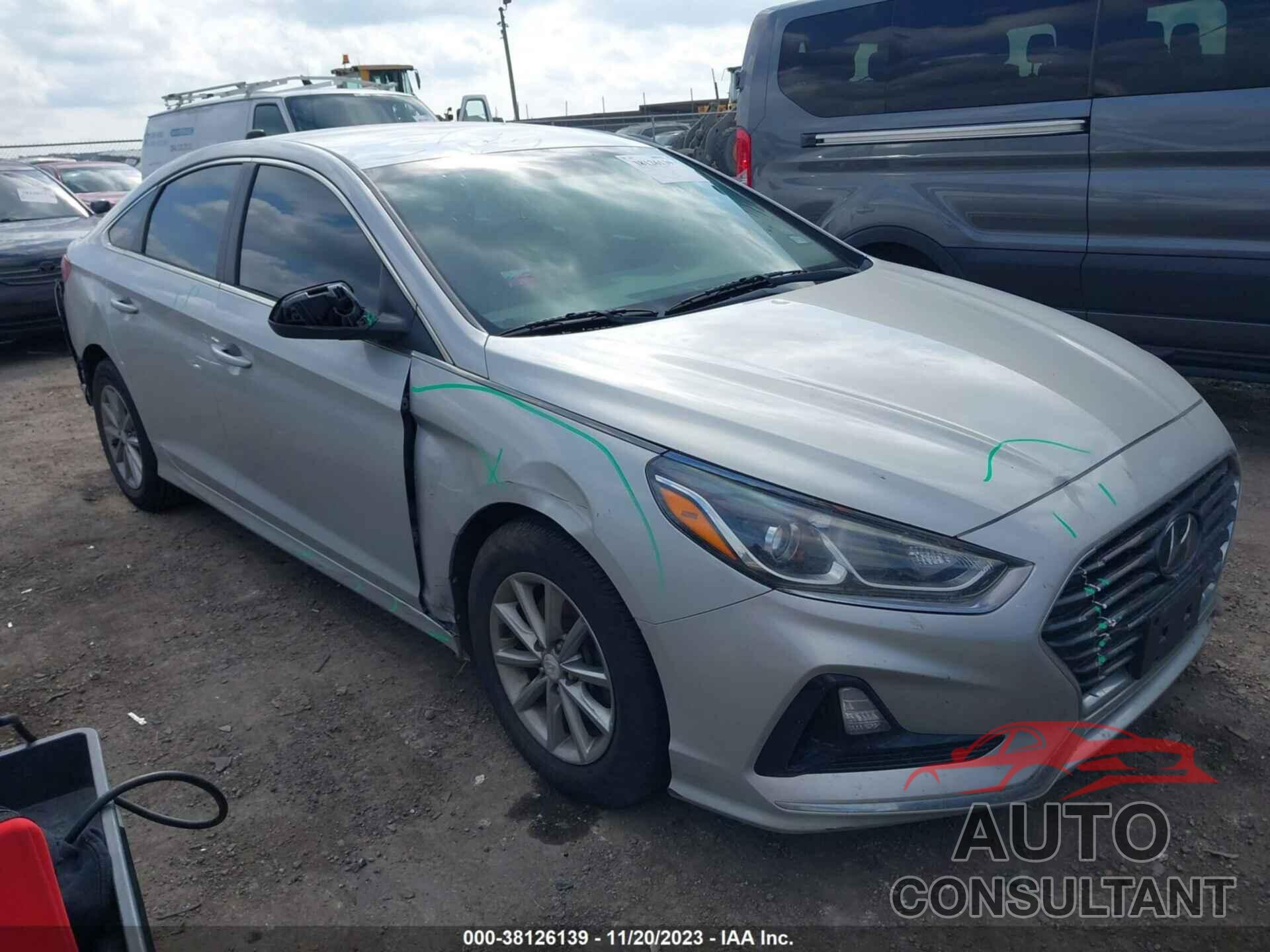 HYUNDAI SONATA 2019 - 5NPE24AF2KH784701