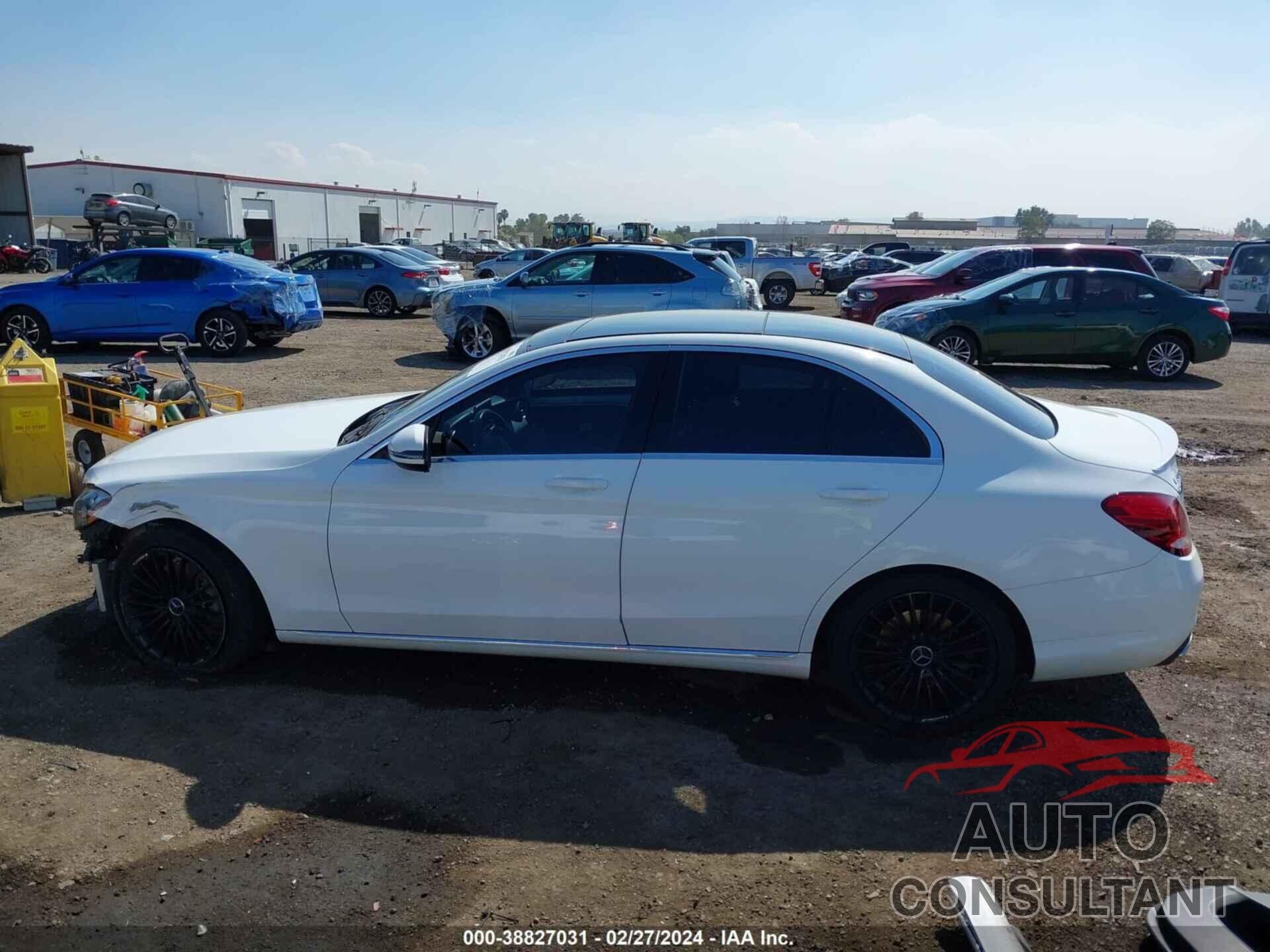 MERCEDES-BENZ C 300 2016 - 55SWF4JBXGU157609