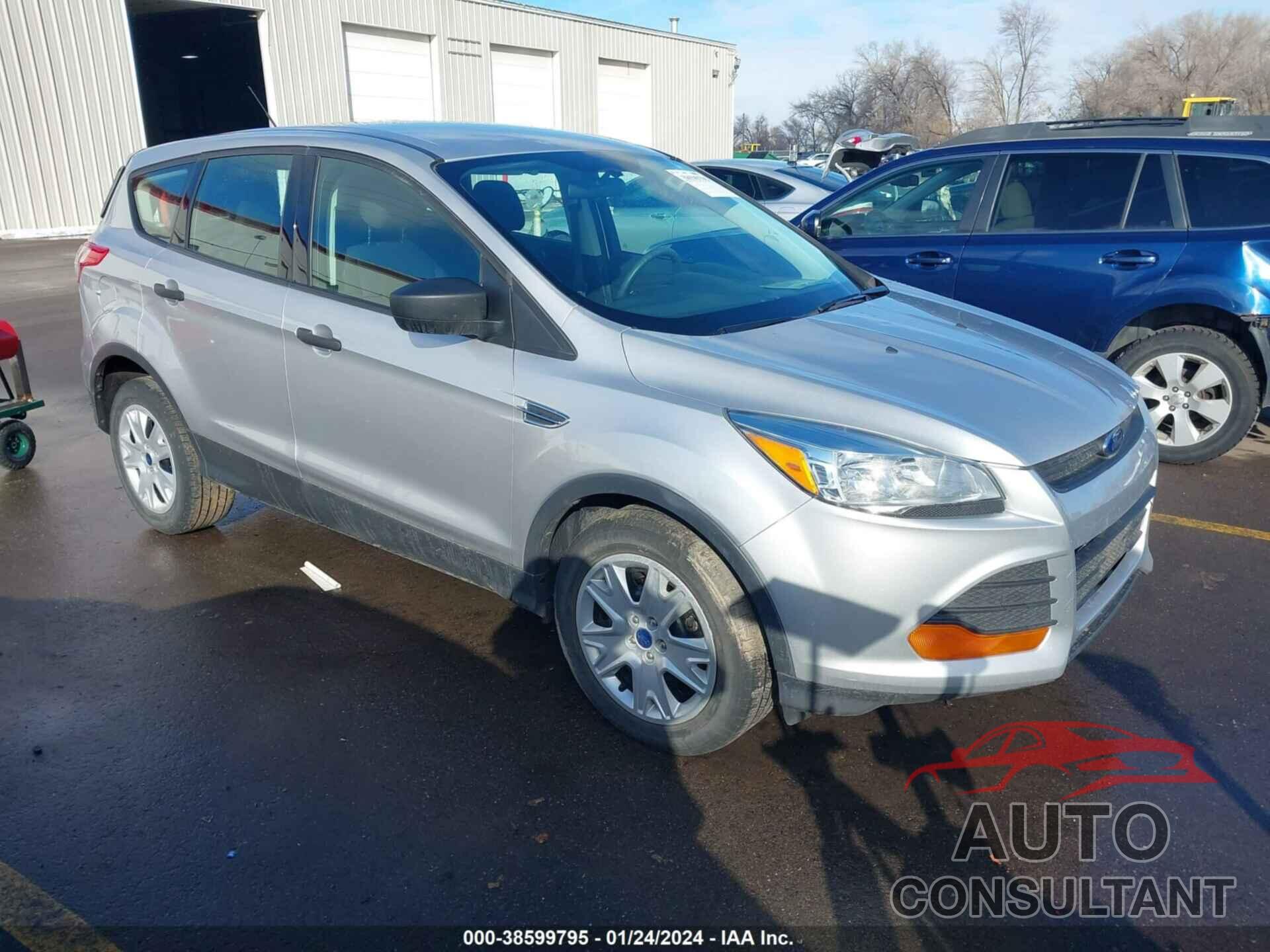 FORD ESCAPE 2016 - 1FMCU0F76GUB23502