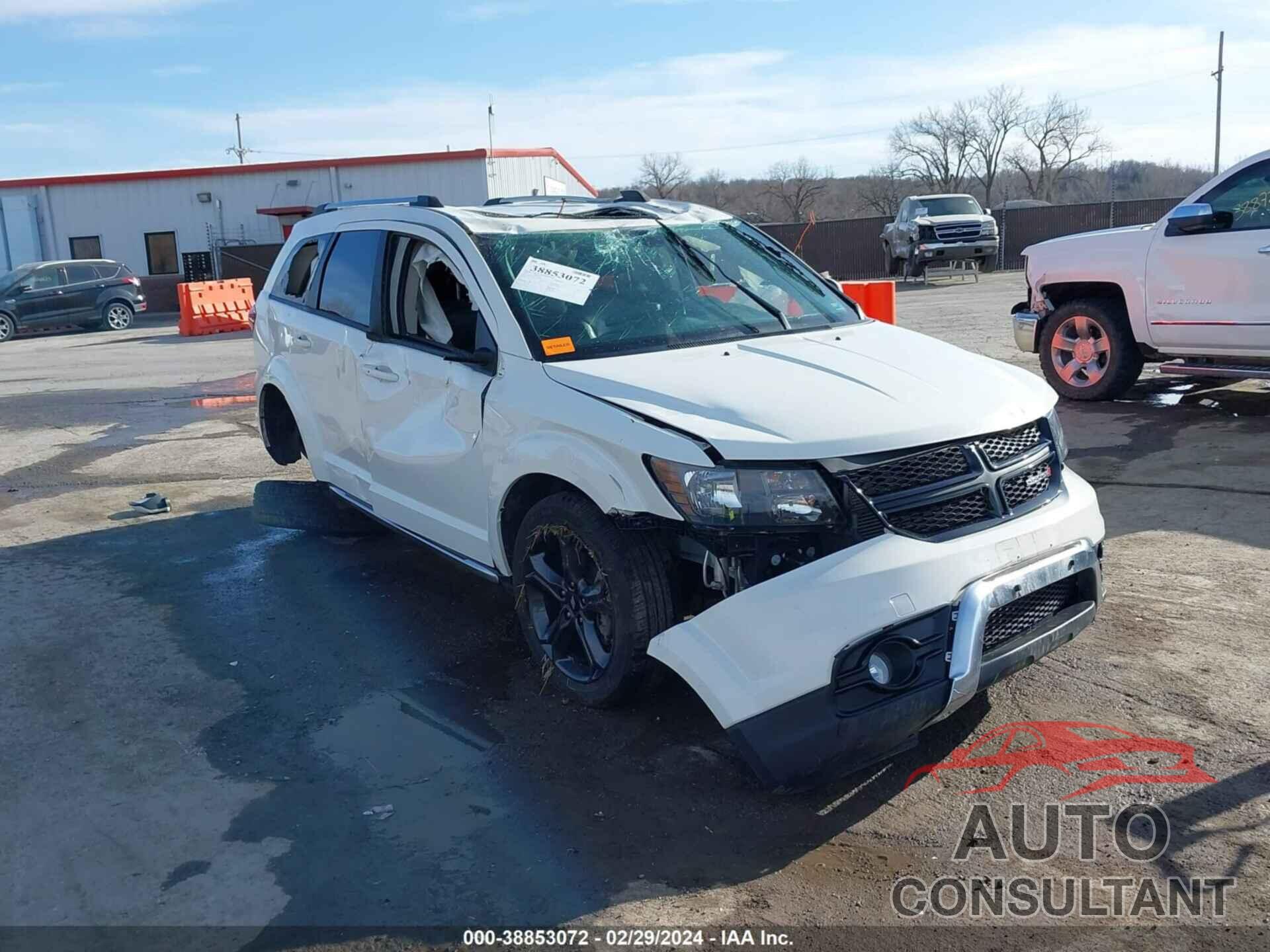 DODGE JOURNEY 2020 - 3C4PDCGB2LT206696