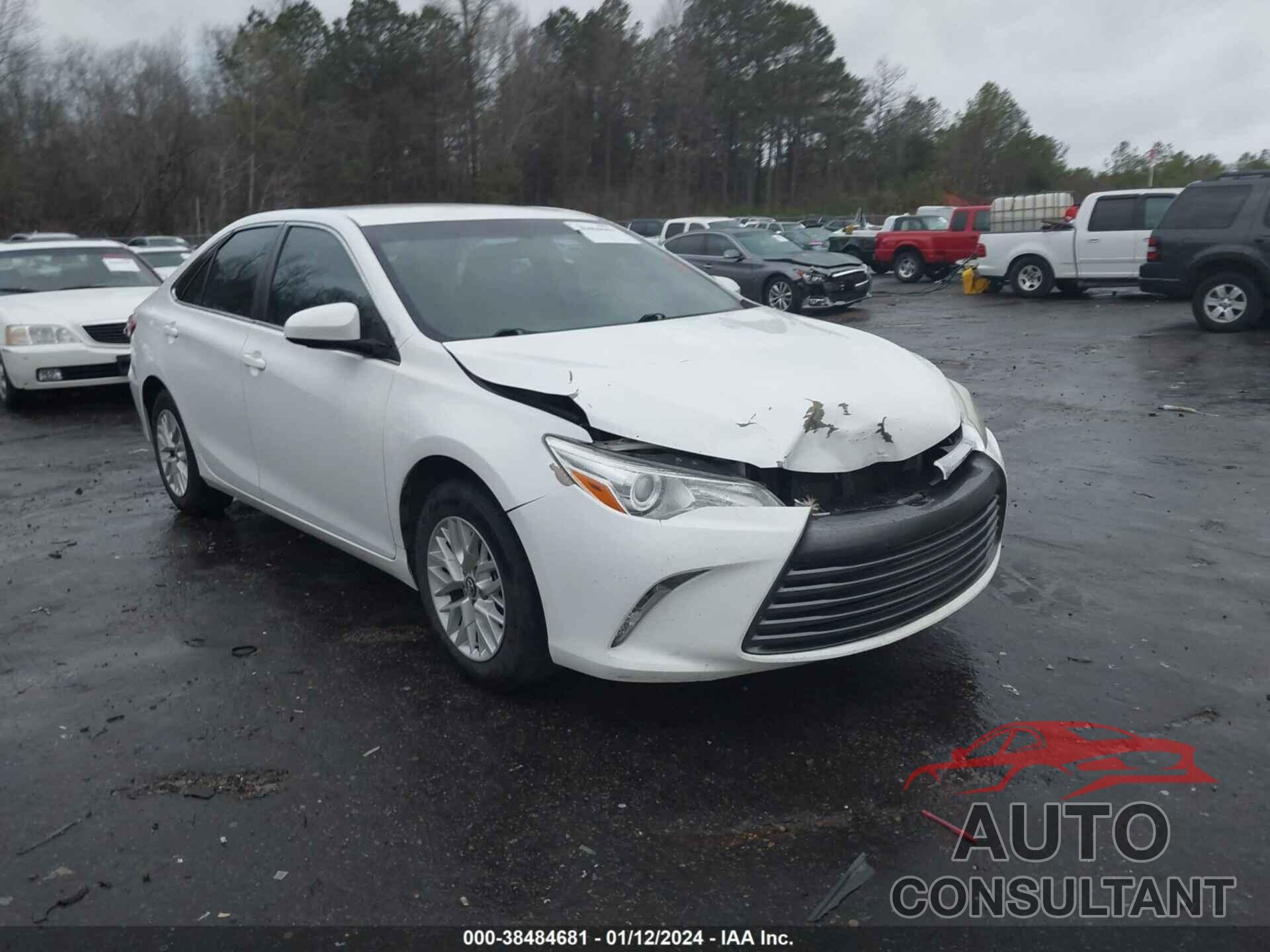 TOYOTA CAMRY 2016 - 4T4BF1FK4GR581366