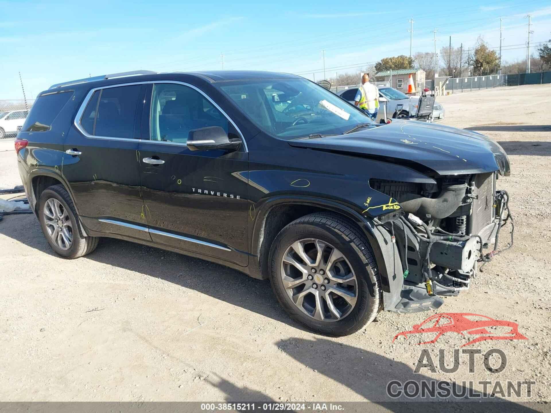 CHEVROLET TRAVERSE 2018 - 1GNERKKW9JJ137725