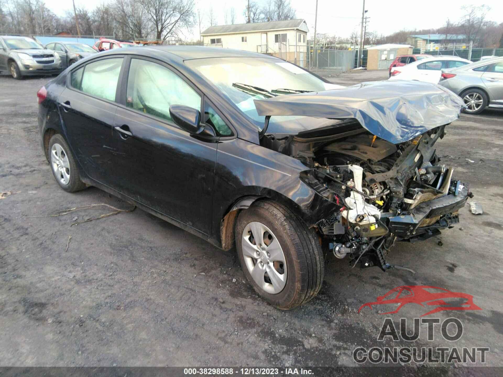 KIA FORTE 2018 - 3KPFK4A72JE229392