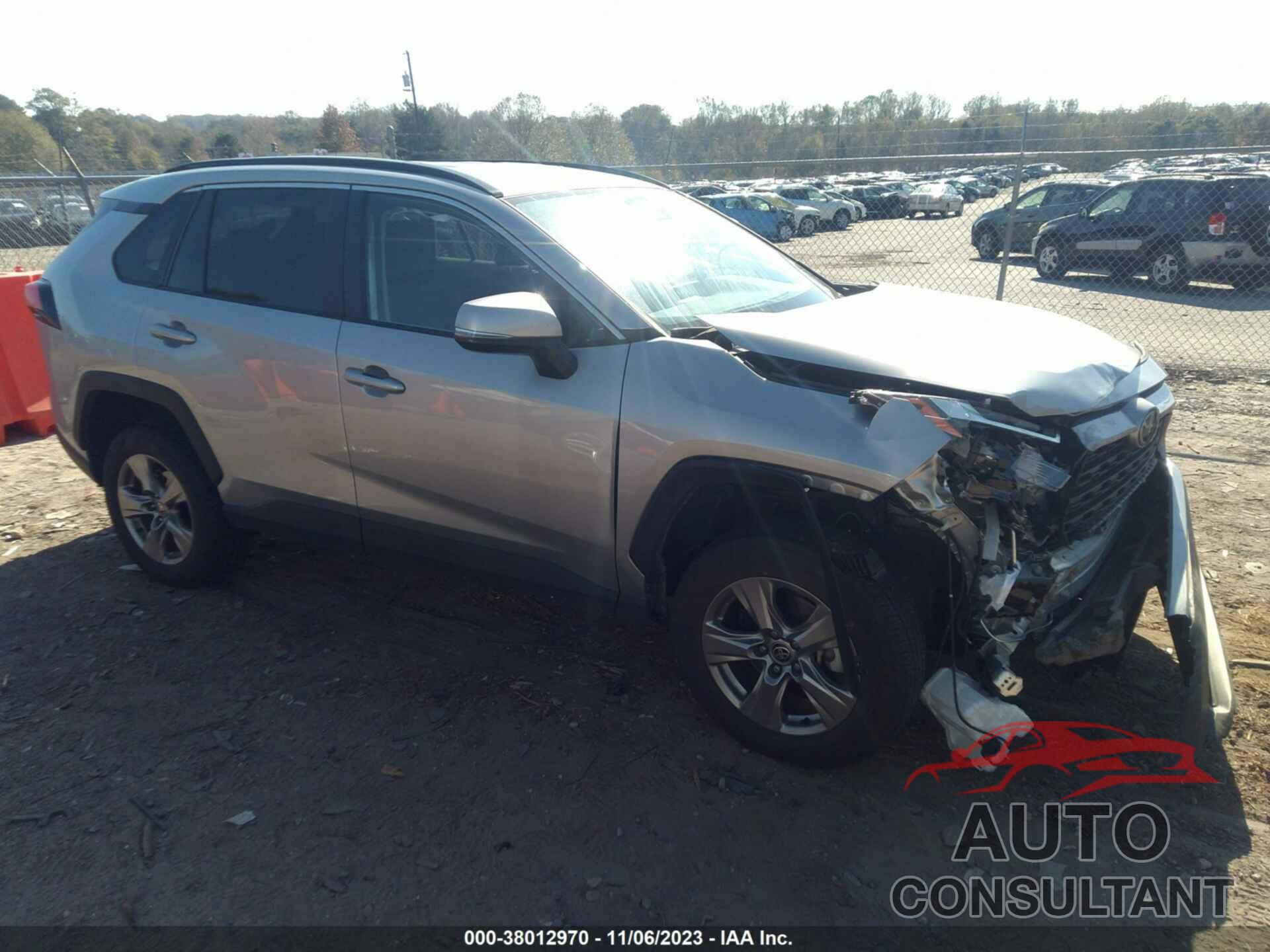 TOYOTA RAV4 2022 - 2T3W1RFV1NC187378