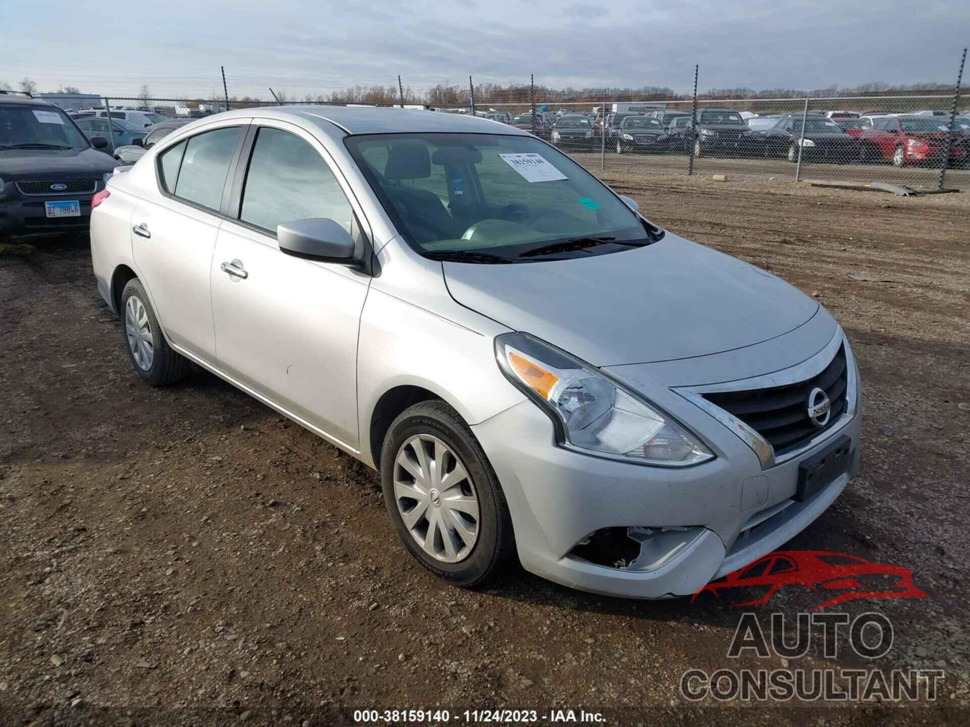 NISSAN VERSA 2018 - 3N1CN7AP6JK434617