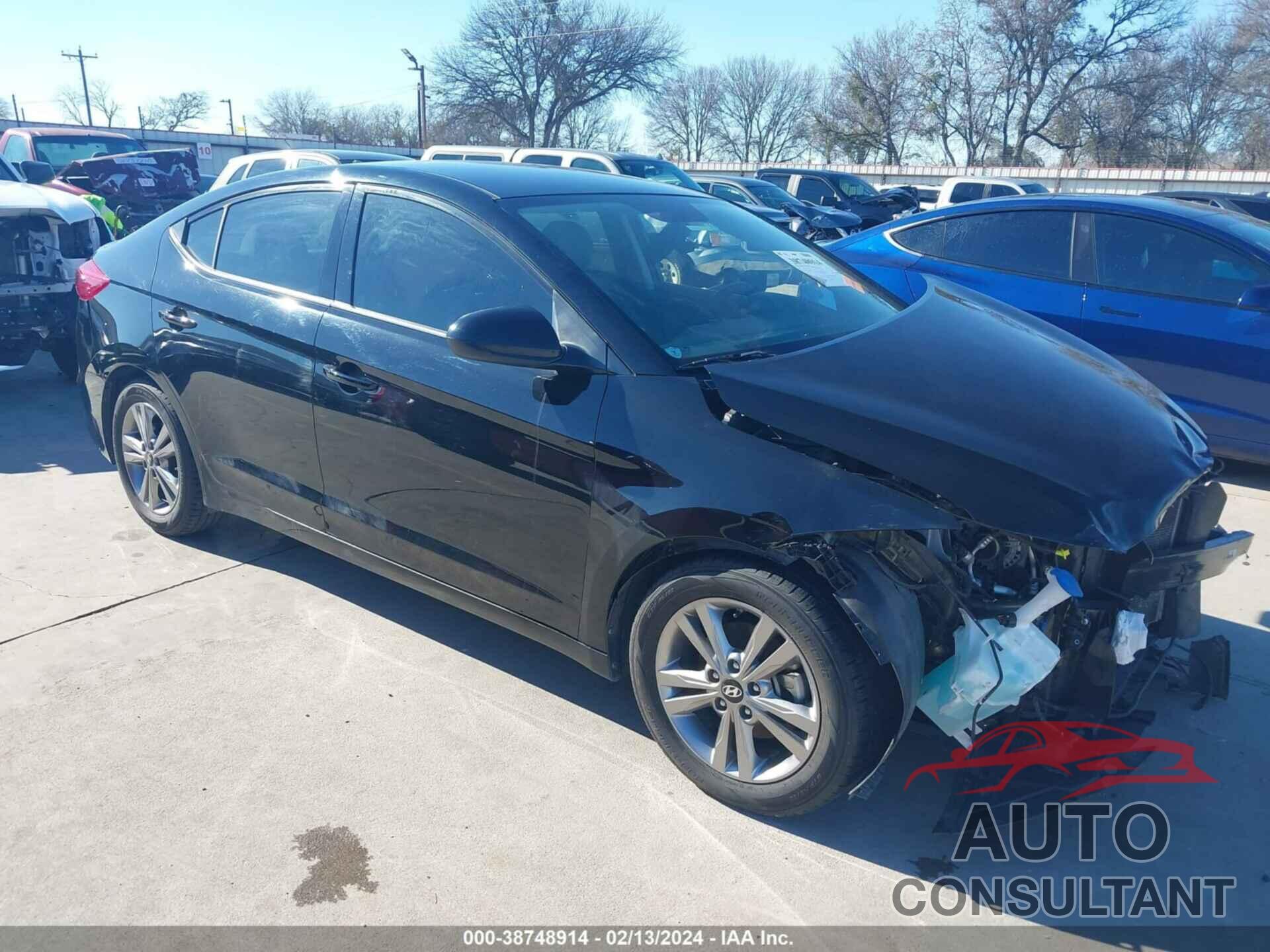 HYUNDAI ELANTRA 2018 - KMHD84LF8JU628248
