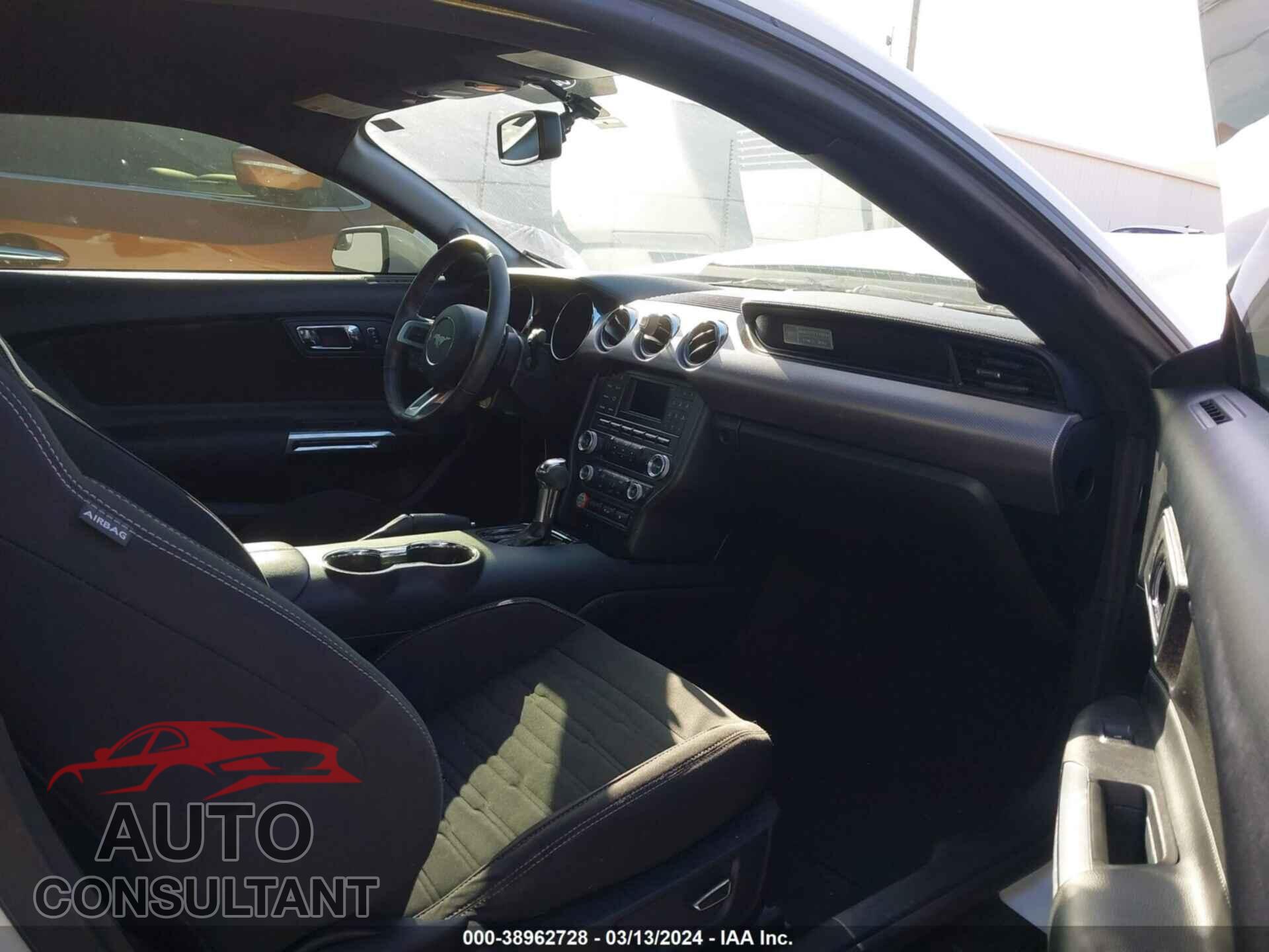 FORD MUSTANG 2017 - 1FA6P8TH0H5286751