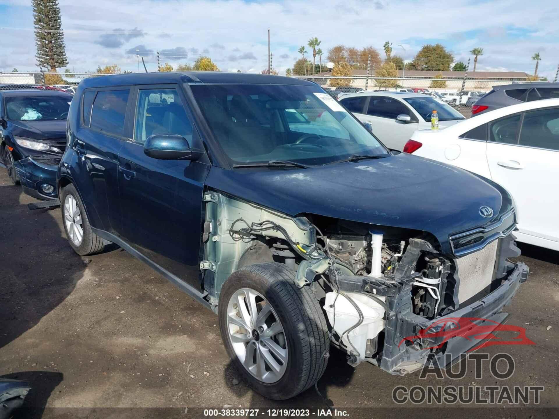 KIA SOUL 2017 - KNDJP3A51H7445930