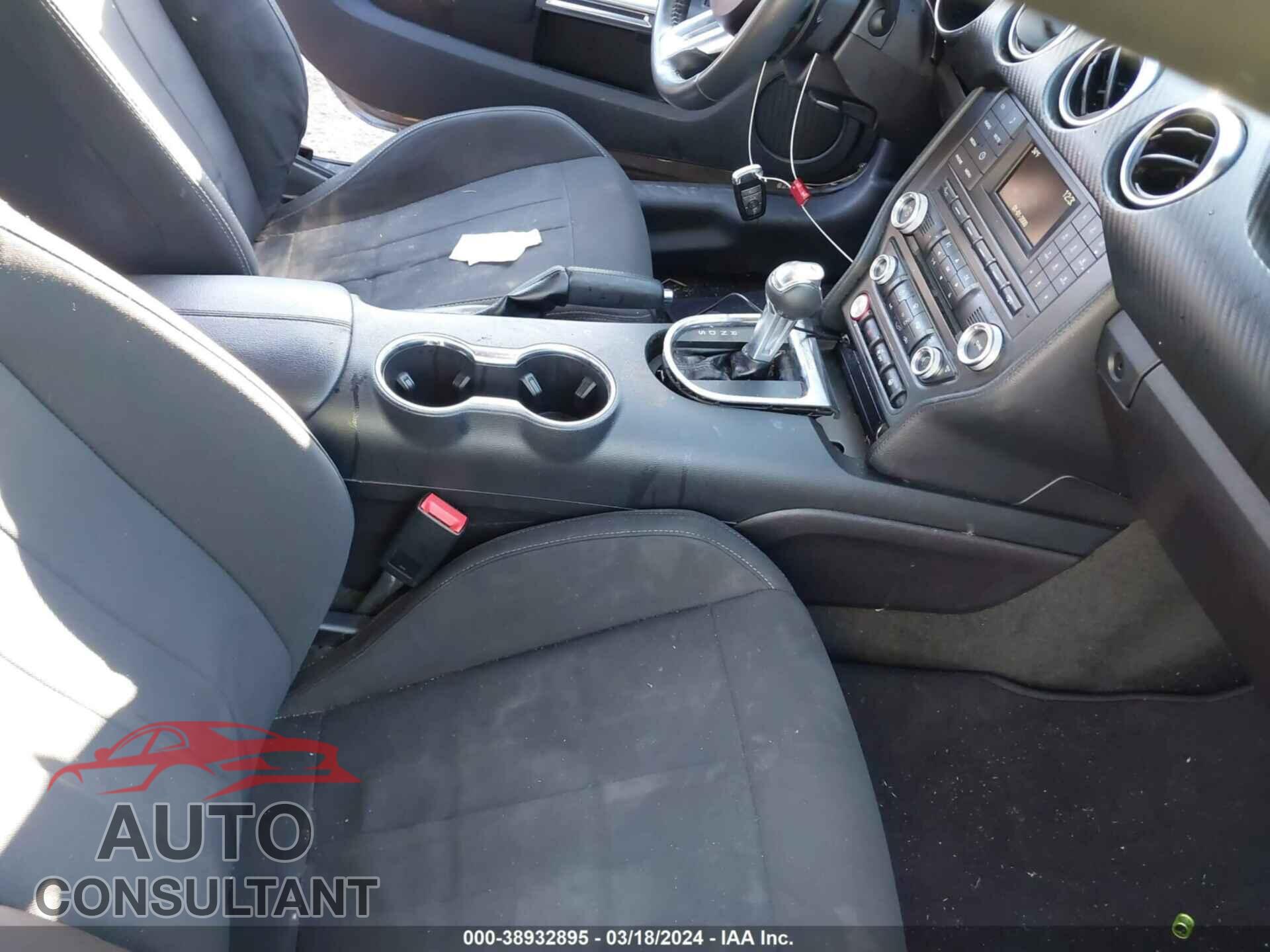 FORD MUSTANG 2018 - 1FA6P8TH2J5126344