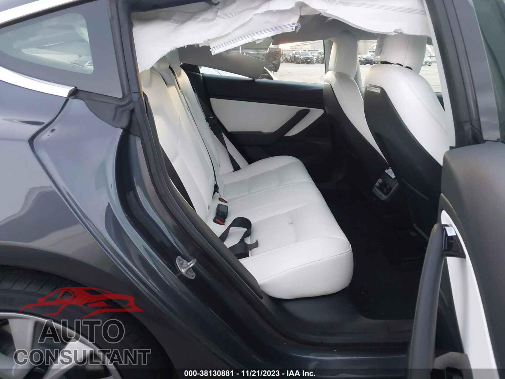 TESLA MODEL 3 2018 - 5YJ3E1EB1JF188335