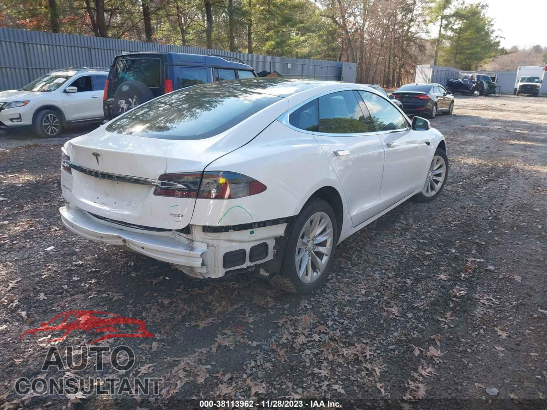 TESLA MODEL S 2018 - 5YJSA1E28JF271350