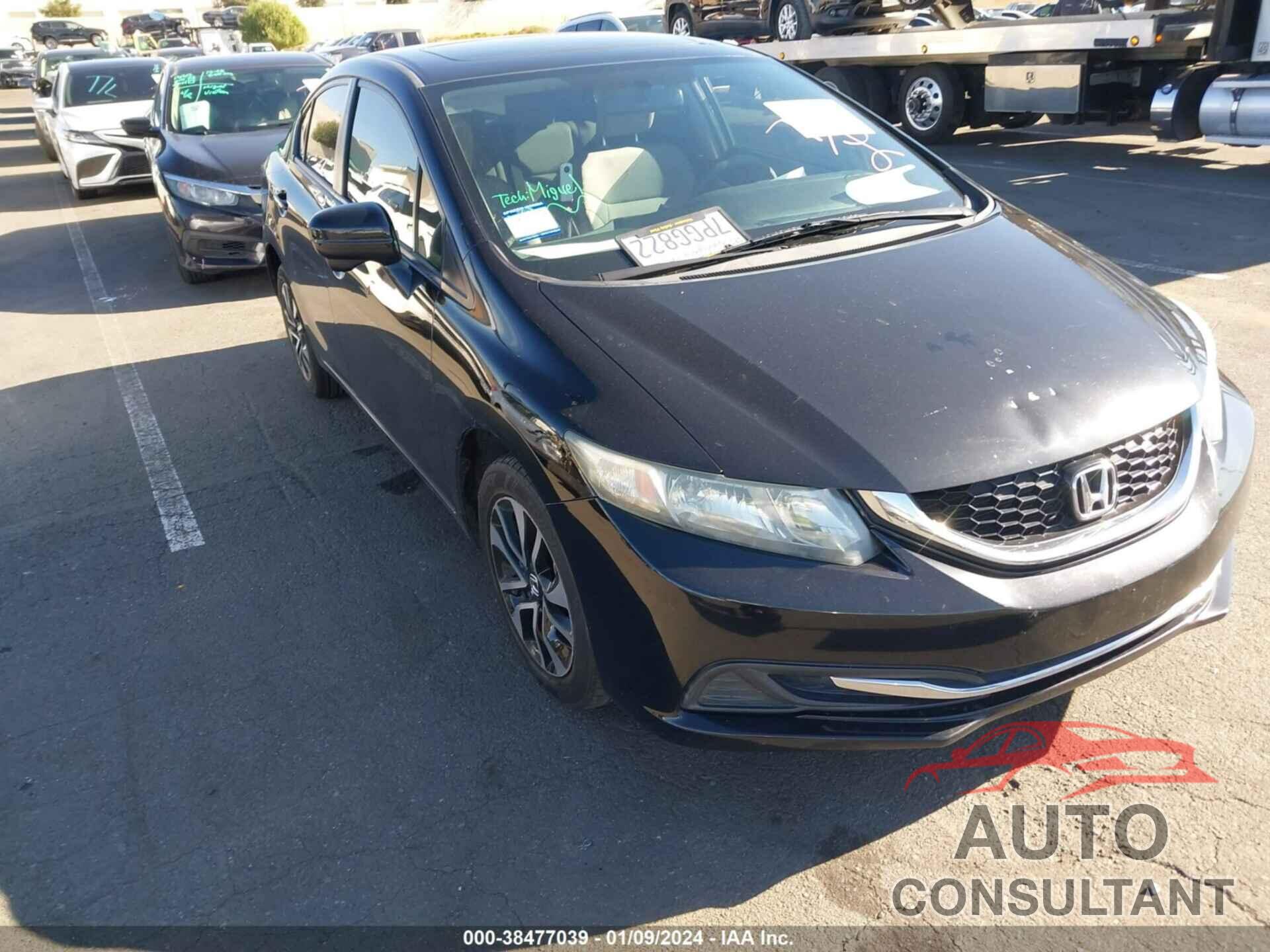 HONDA CIVIC 2015 - 2HGFB2F88FH548685