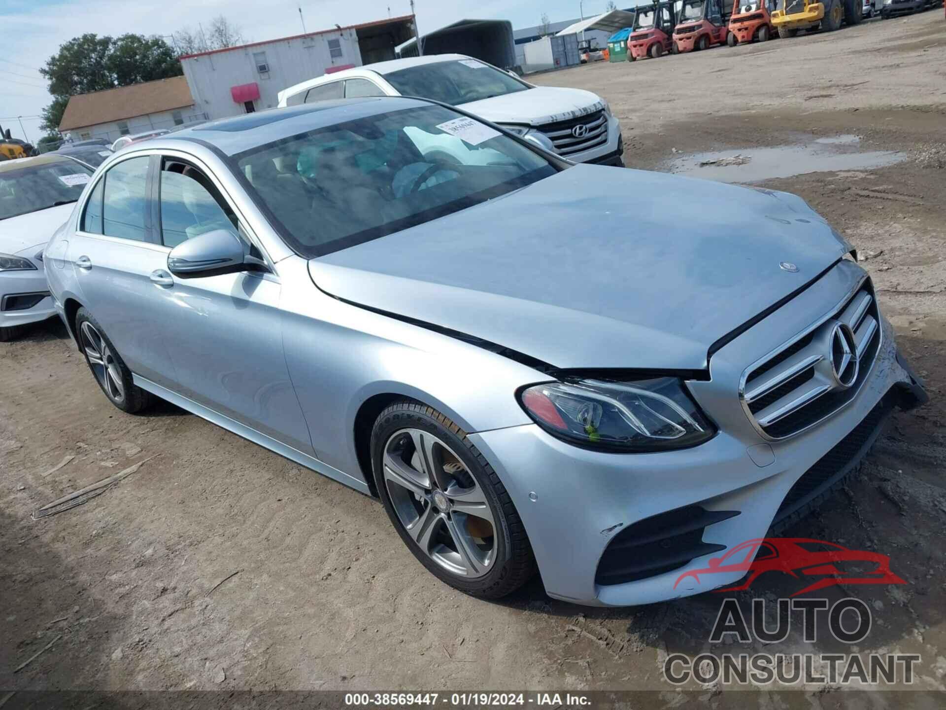 MERCEDES-BENZ E 300 2017 - WDDZF4KB6HA135183