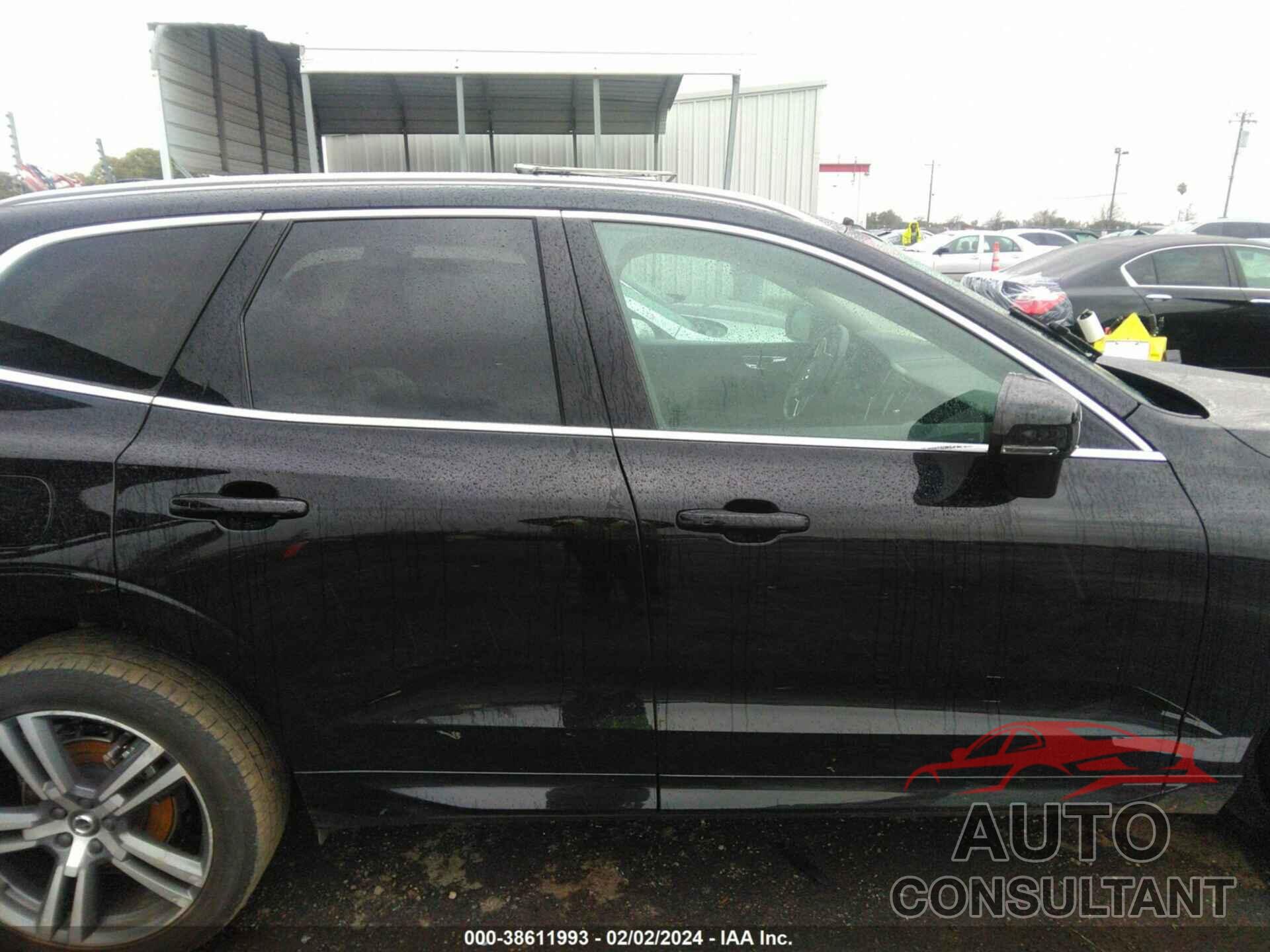 VOLVO XC60 2020 - YV4102RK4L1416231