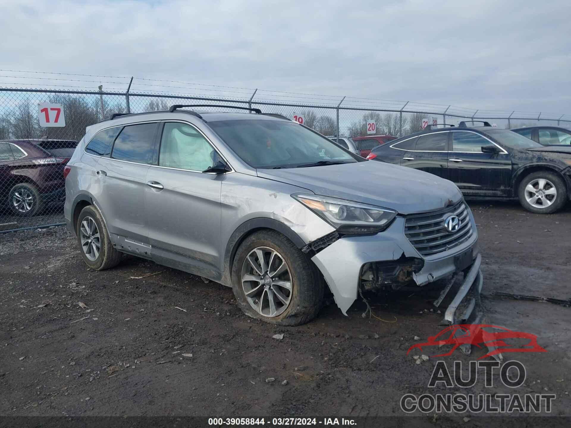 HYUNDAI SANTA FE 2017 - KM8SMDHF7HU177612