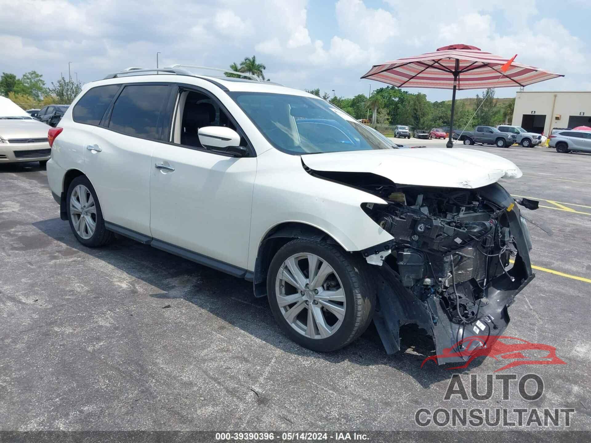 NISSAN PATHFINDER 2018 - 5N1DR2MN2JC658472