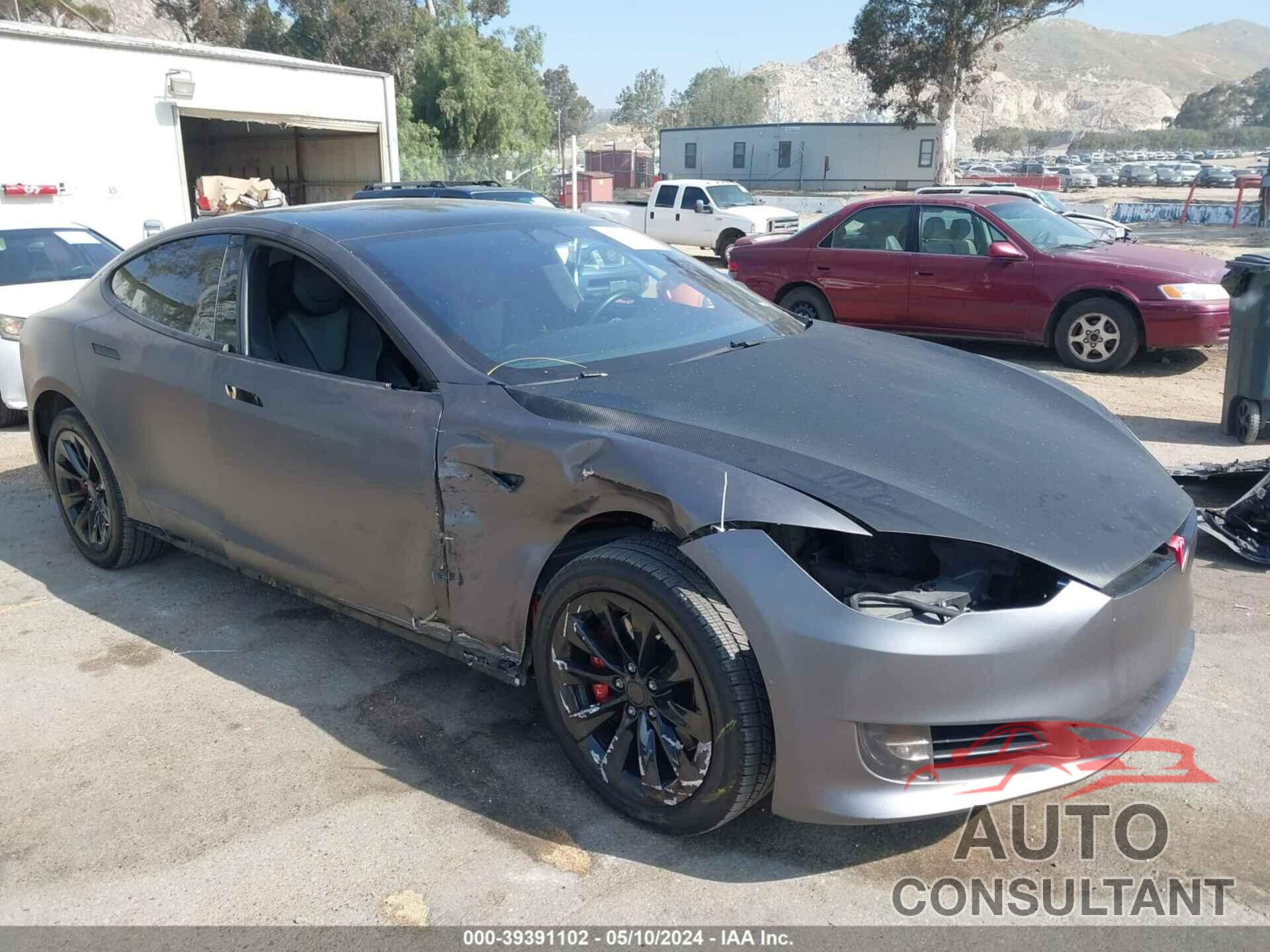 TESLA MODEL S 2019 - 5YJSA1E28KF299781