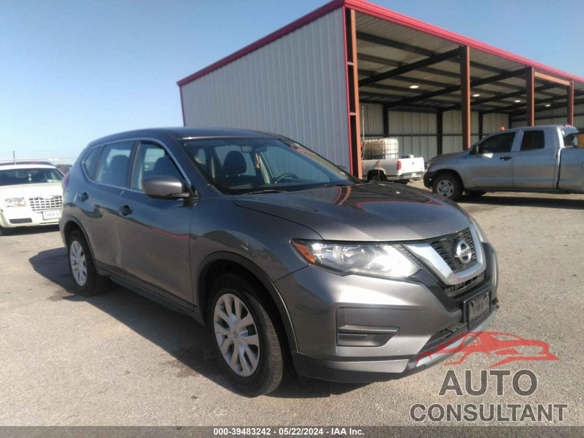 NISSAN ROGUE 2017 - KNMAT2MT5HP546646