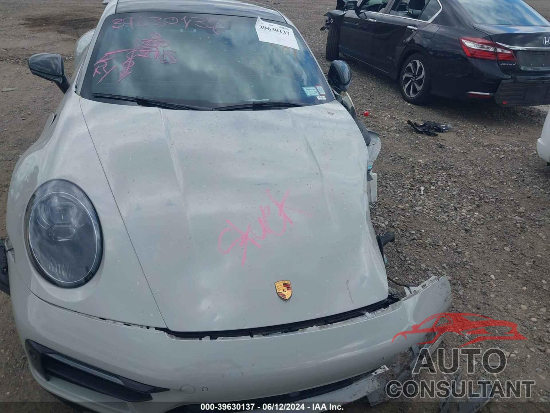 PORSCHE 911 2022 - WP0AB2A93NS221868