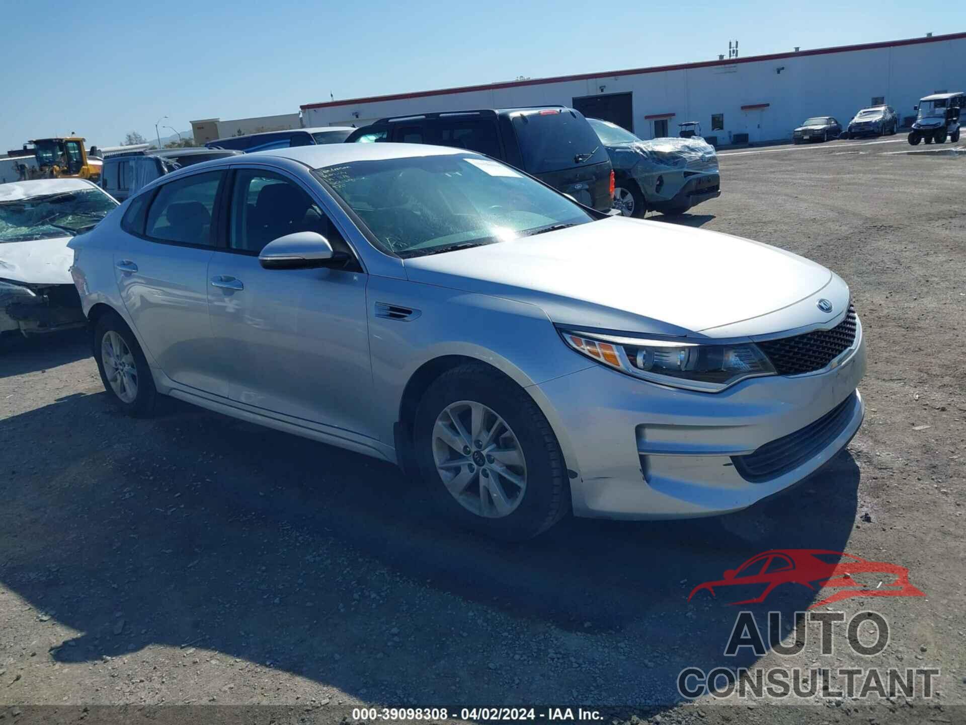 KIA OPTIMA 2016 - 5XXGT4L3XGG120416