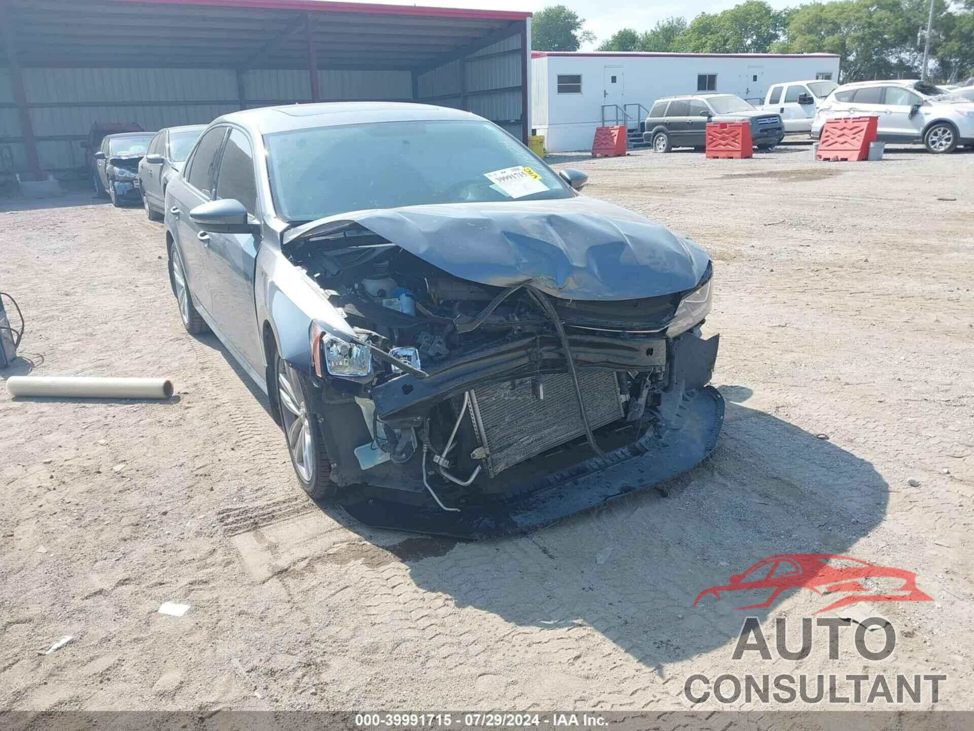 VOLKSWAGEN PASSAT 2019 - 1VWLA7A32KC004867