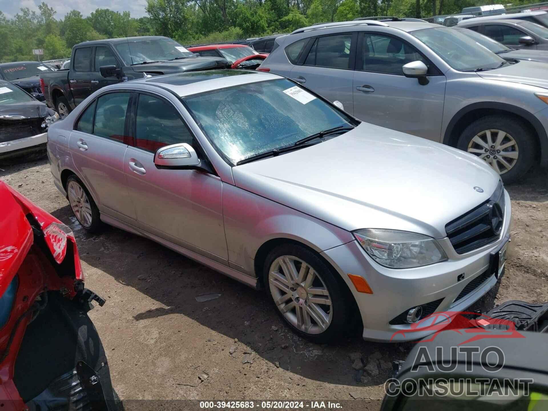 MERCEDES-BENZ C 300 2009 - WDDGF54XX9R052607