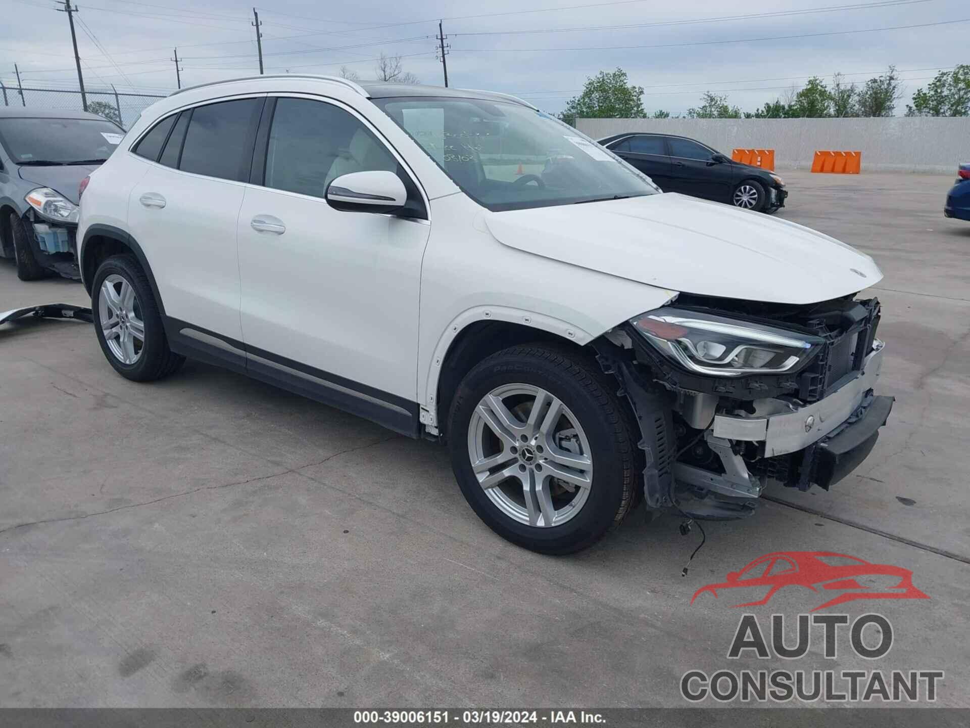 MERCEDES-BENZ GLA 250 2021 - W1N4N4GB6MJ204506