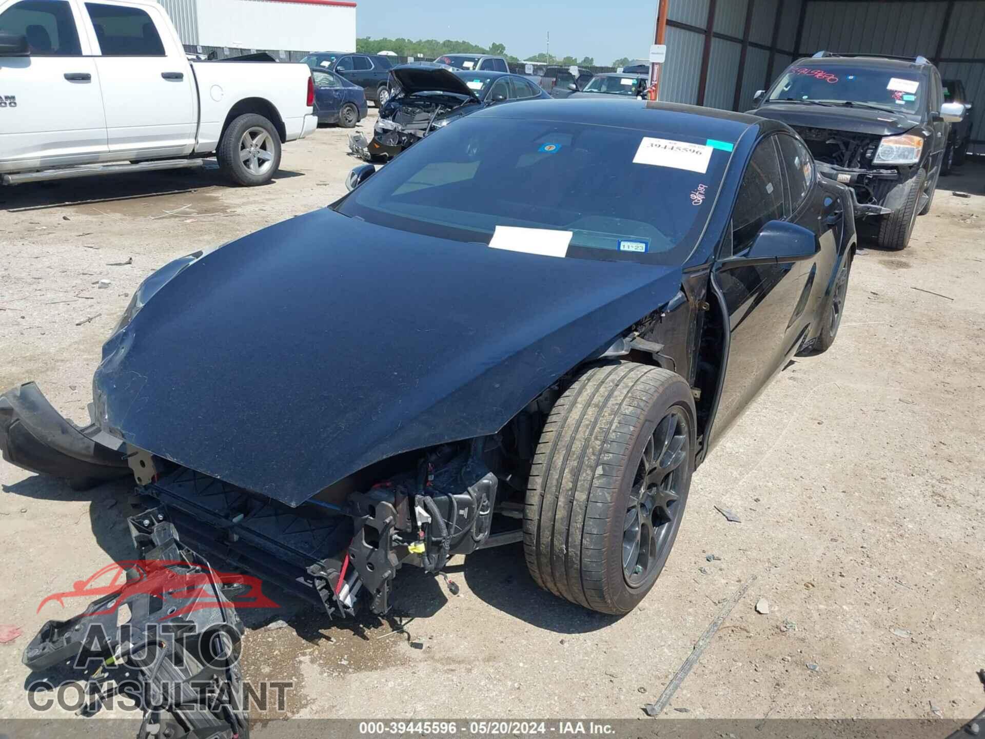 TESLA MODEL S 2022 - 5YJSA1E60NF473219