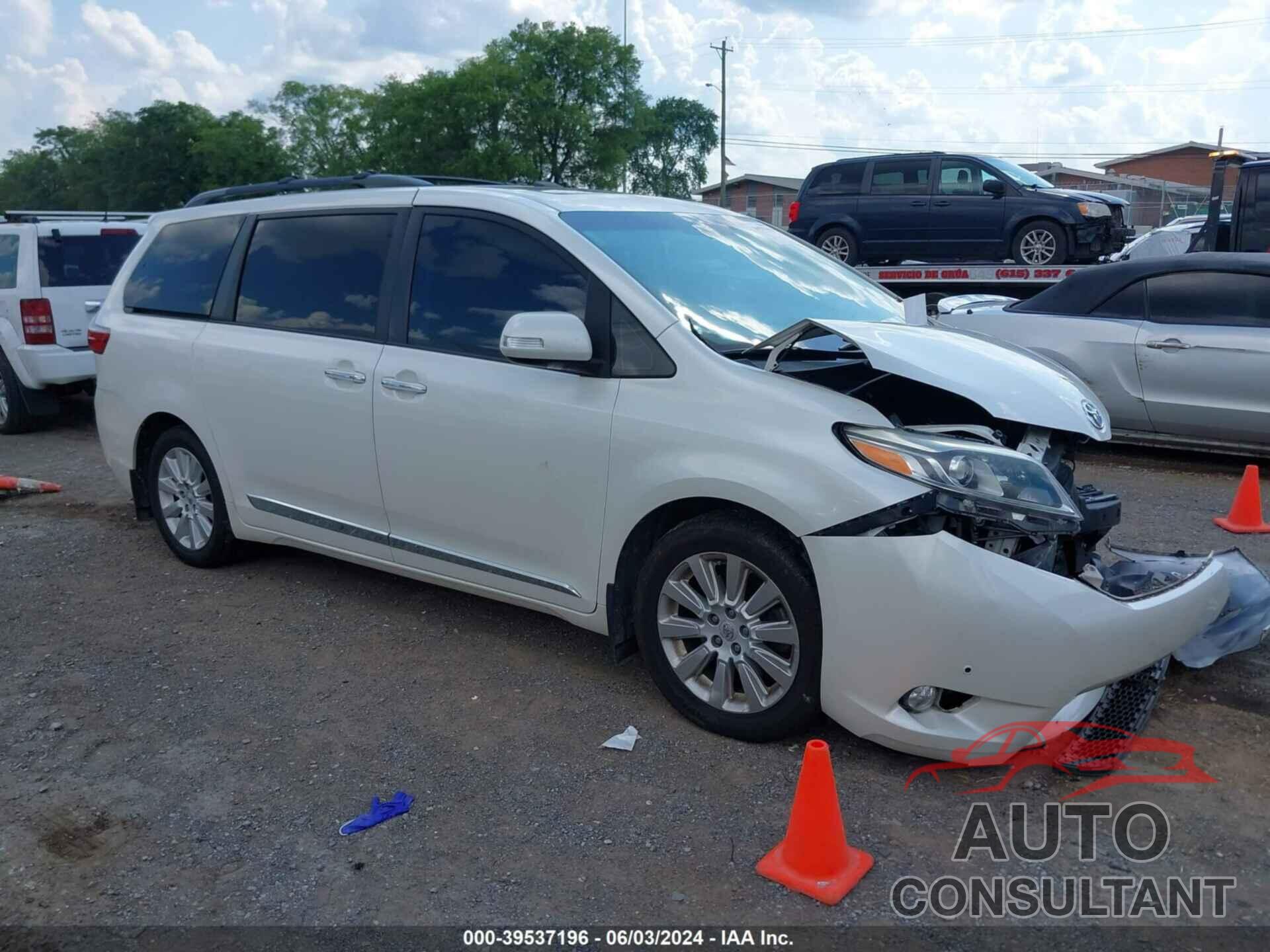 TOYOTA SIENNA 2016 - 5TDYK3DC2GS723472