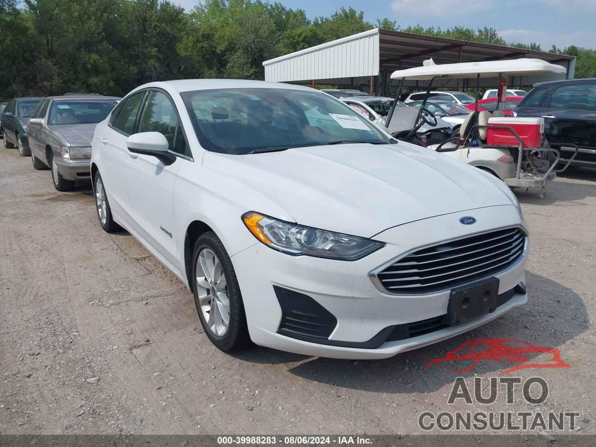 FORD FUSION HYBRID 2019 - 3FA6P0LU9KR272575