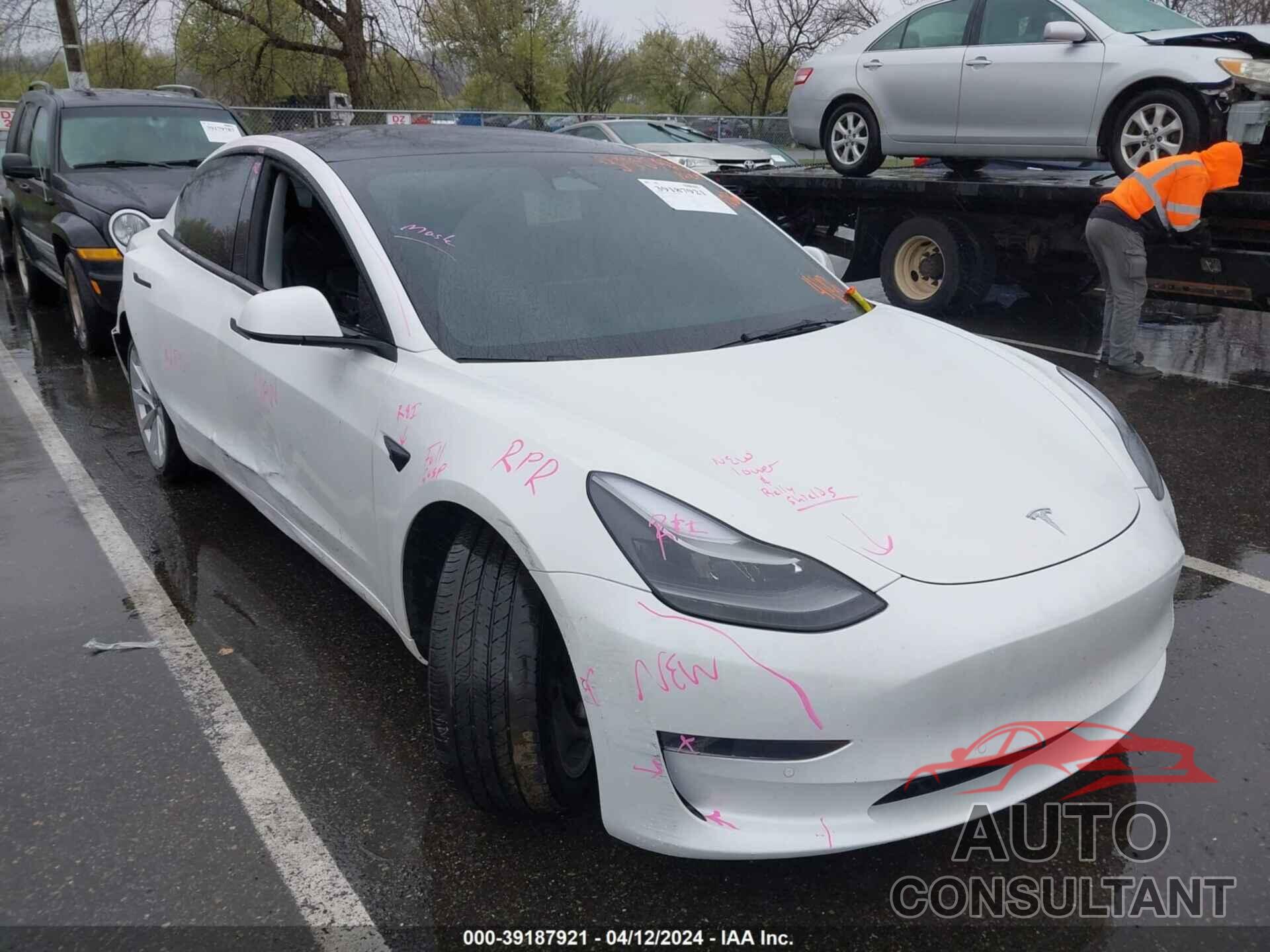 TESLA MODEL 3 2022 - 5YJ3E1EB6NF268364