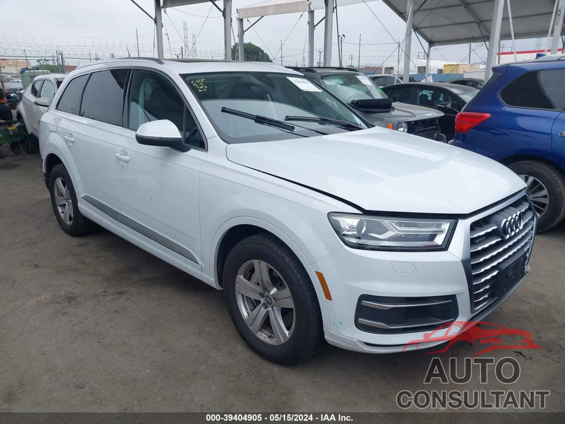 AUDI Q7 2018 - WA1LHAF76JD009046