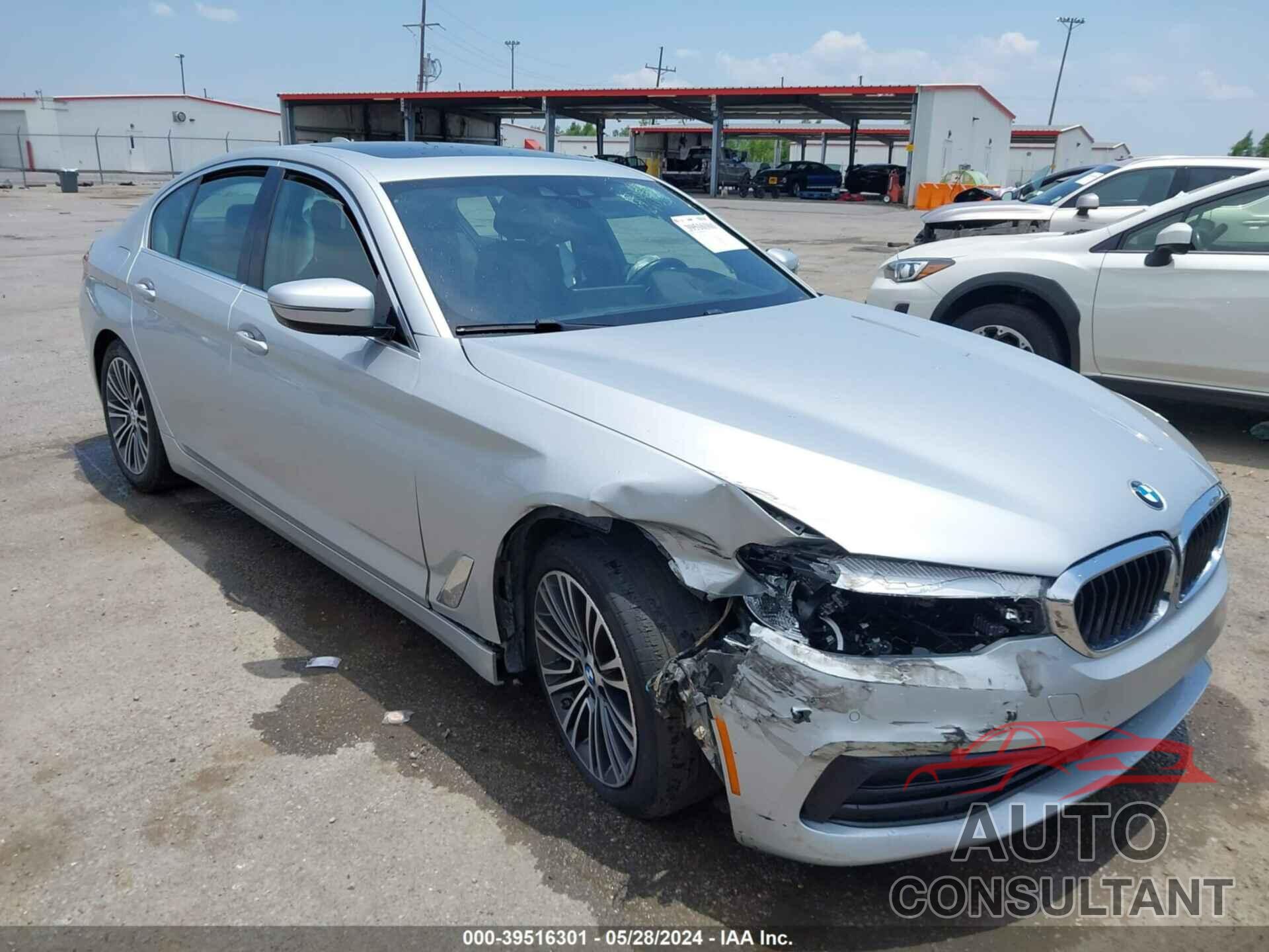 BMW 530I 2019 - WBAJA5C57KWW06060