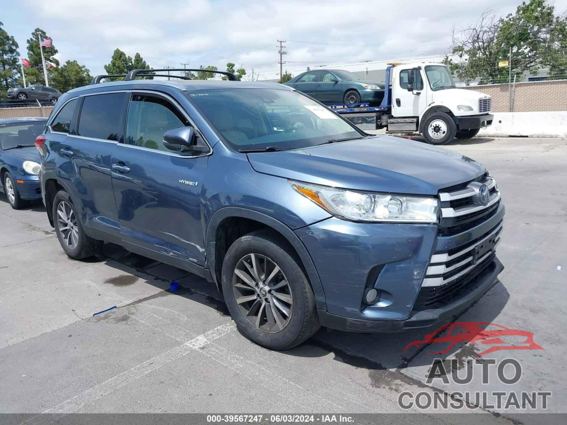 TOYOTA HIGHLANDER HYBRID 2019 - 5TDJGRFH5KS074435