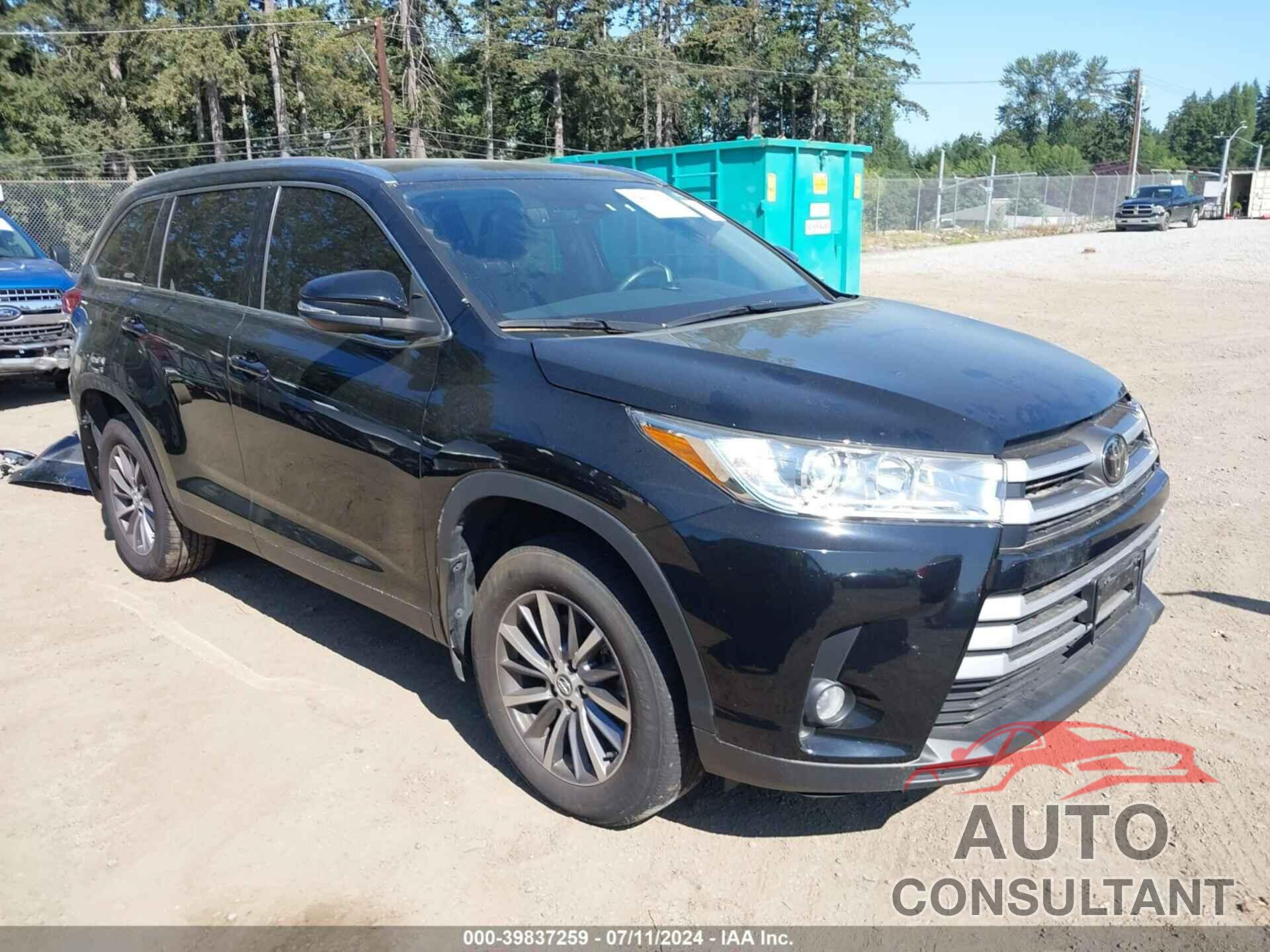 TOYOTA HIGHLANDER 2019 - 5TDJZRFH3KS590464