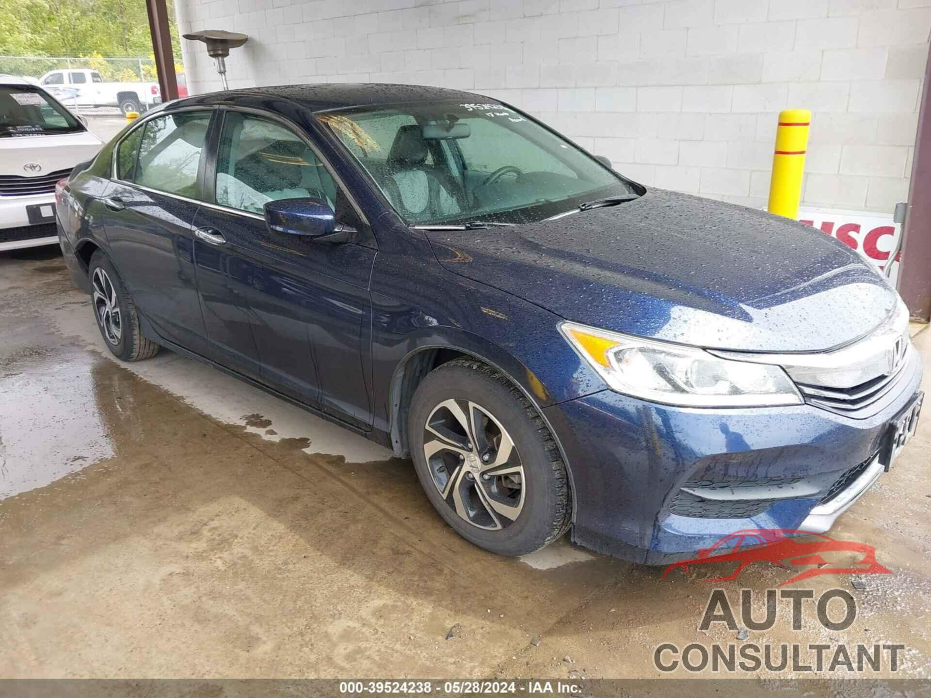 HONDA ACCORD 2017 - 1HGCR2F32HA065570