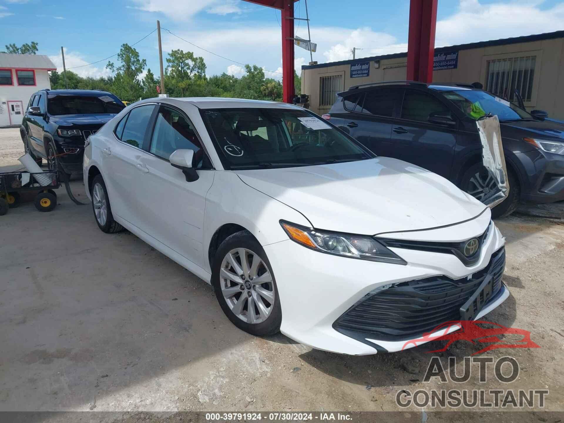 TOYOTA CAMRY 2020 - 4T1C11AK3LU930516