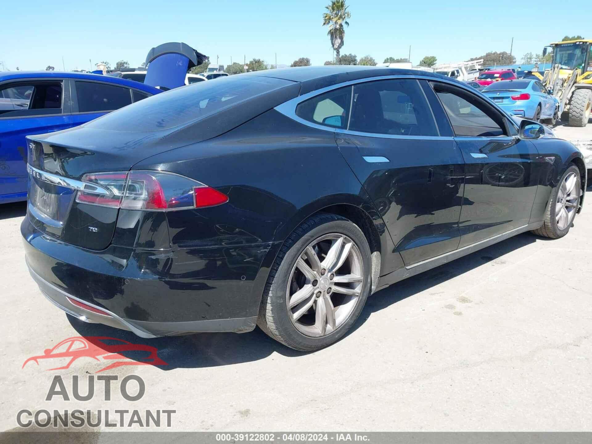 TESLA MODEL S 2016 - 5YJSA1E18GF131556