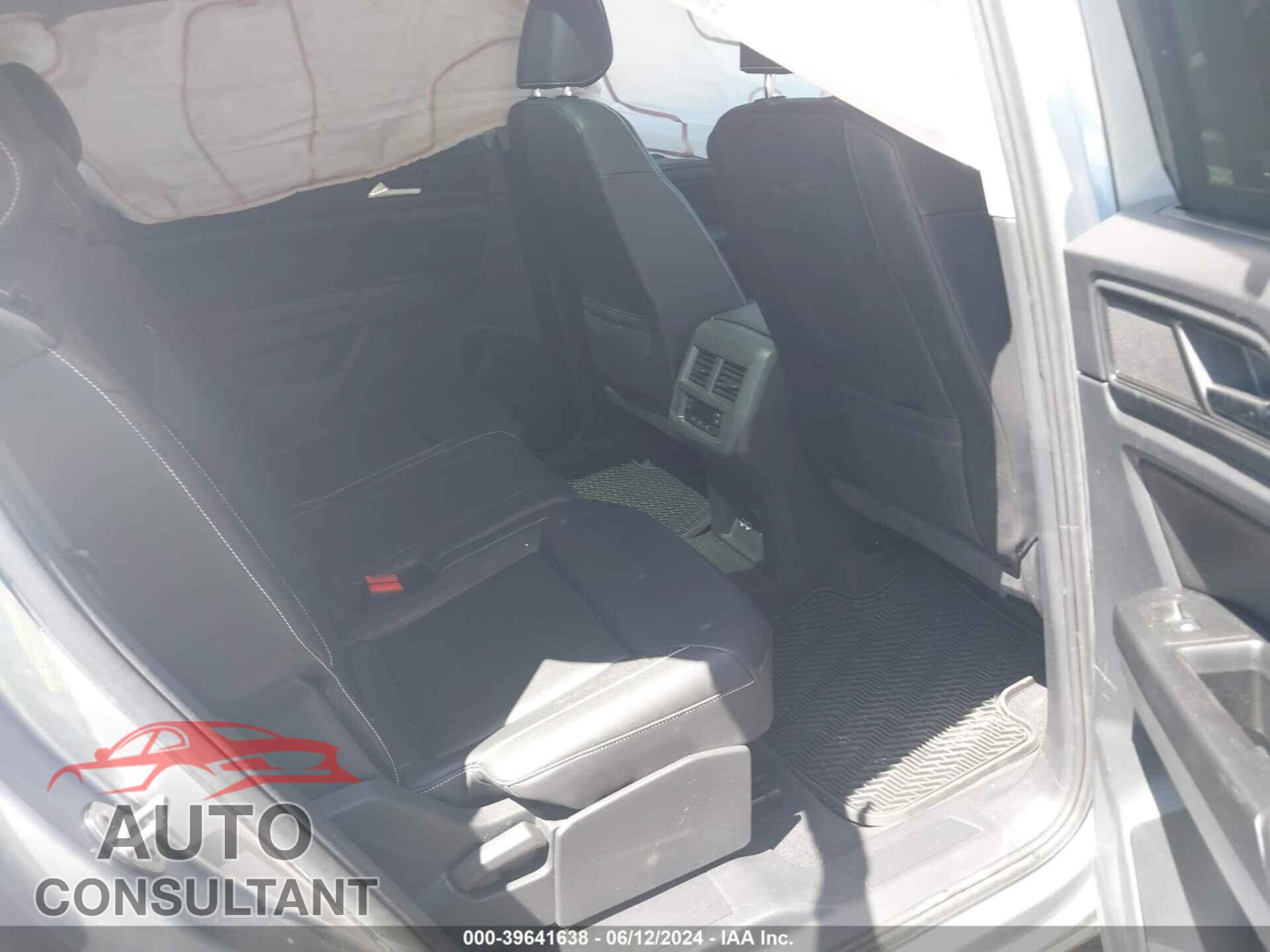 VOLKSWAGEN ATLAS 2021 - 1V2BR2CA8MC517841