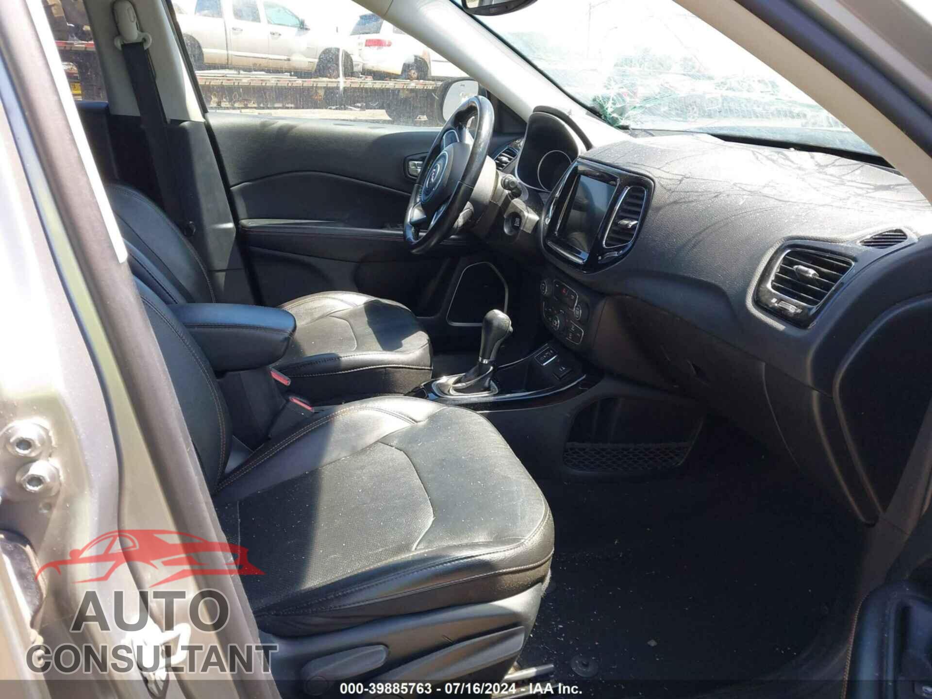 JEEP COMPASS 2020 - 3C4NJCCB3LT187338