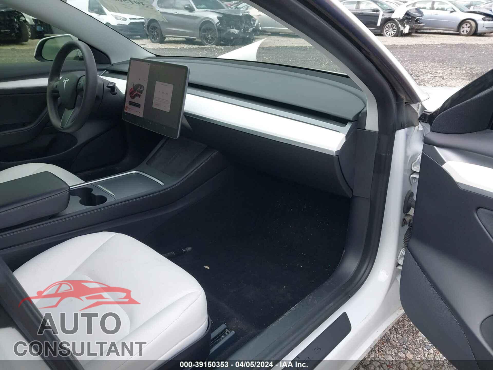 TESLA MODEL 3 2021 - 5YJ3E1EAXMF020866