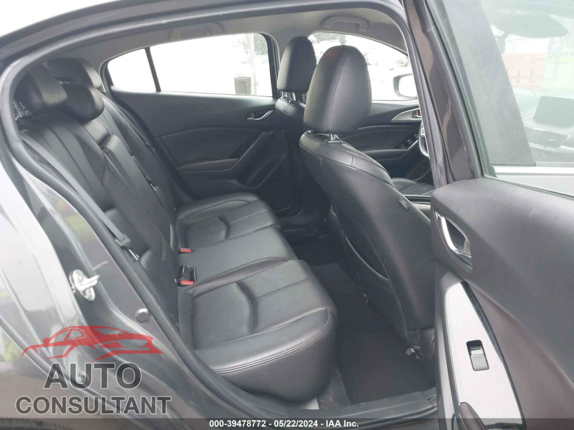 MAZDA MAZDA3 2017 - 3MZBN1L72HM124916