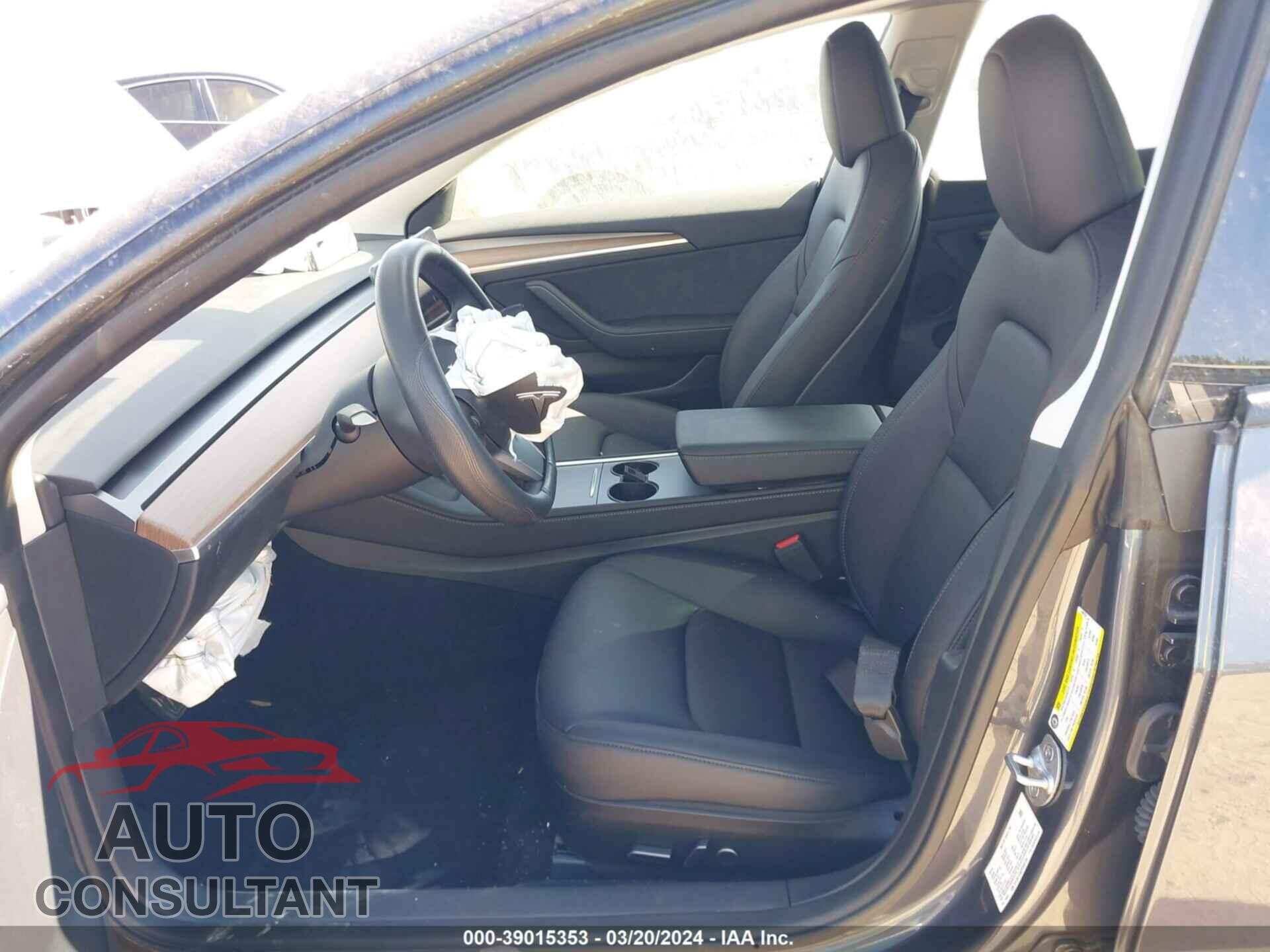 TESLA MODEL 3 2023 - 5YJ3E1EA6PF648704