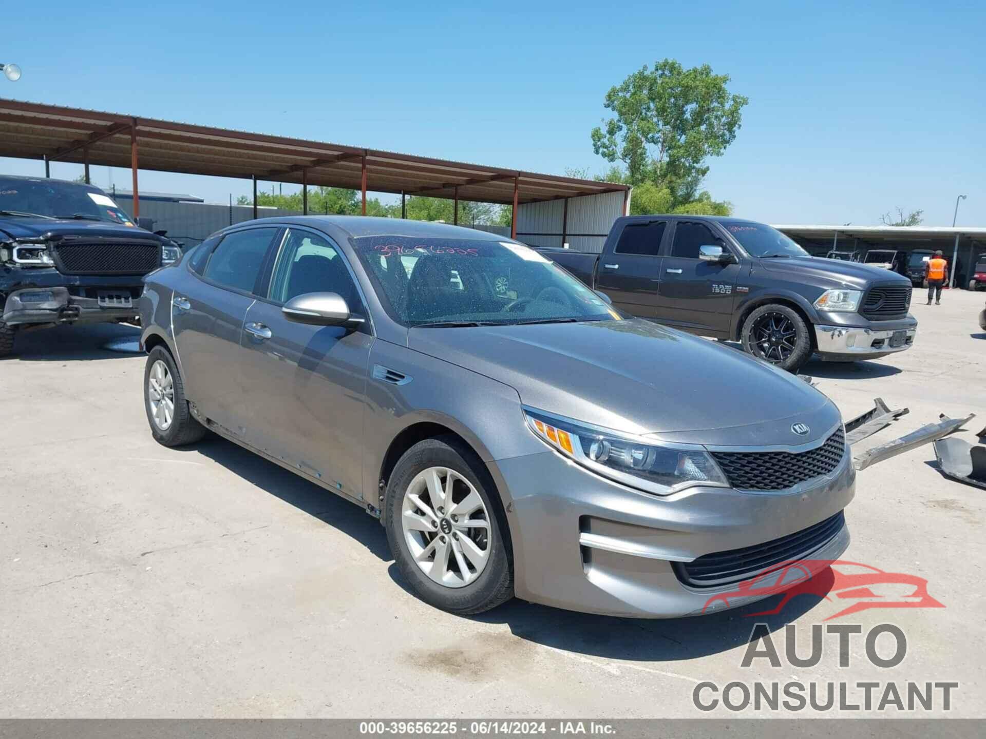 KIA OPTIMA 2018 - 5XXGT4L35JG209561