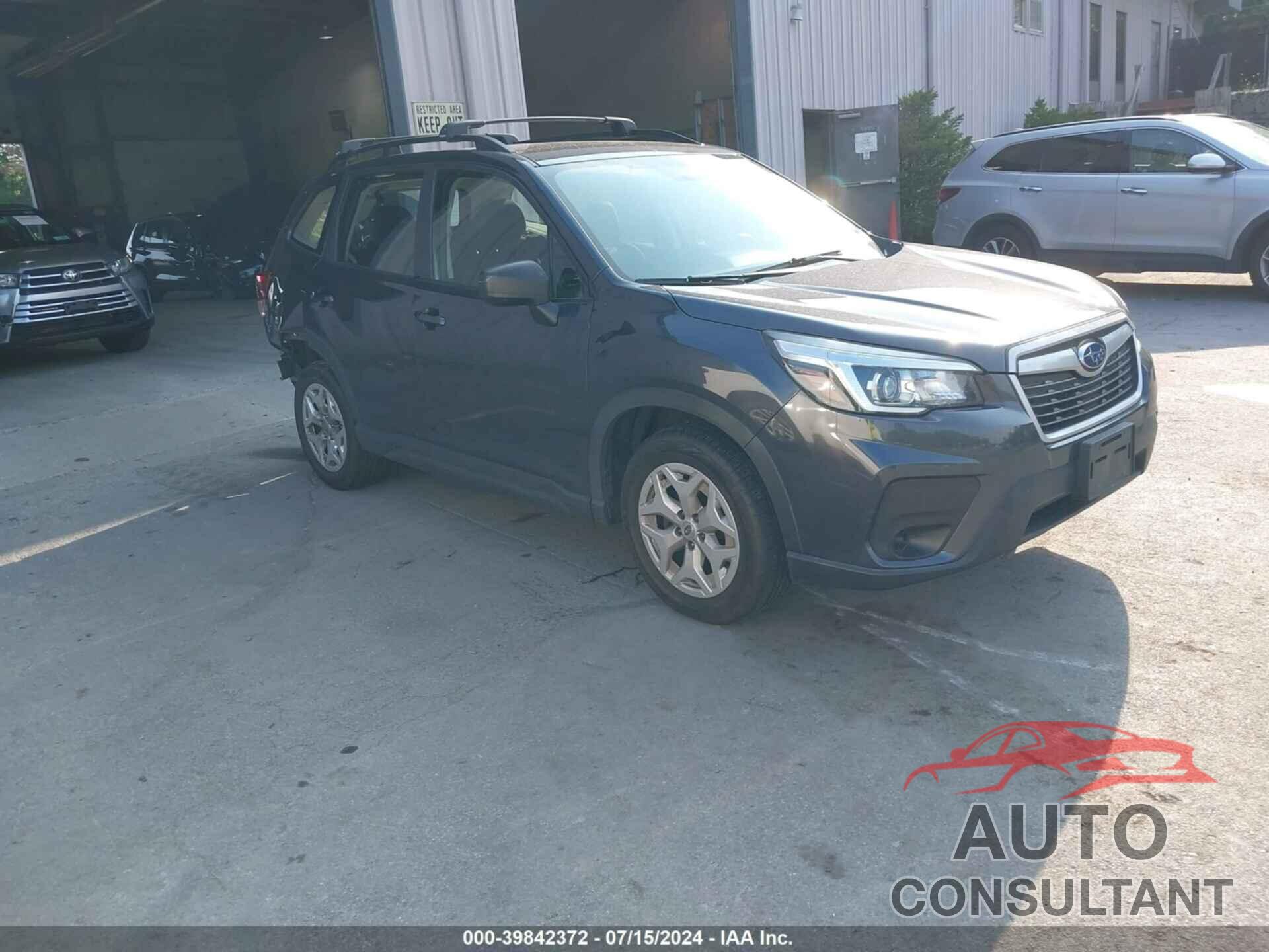 SUBARU FORESTER 2019 - JF2SKACC1KH489657