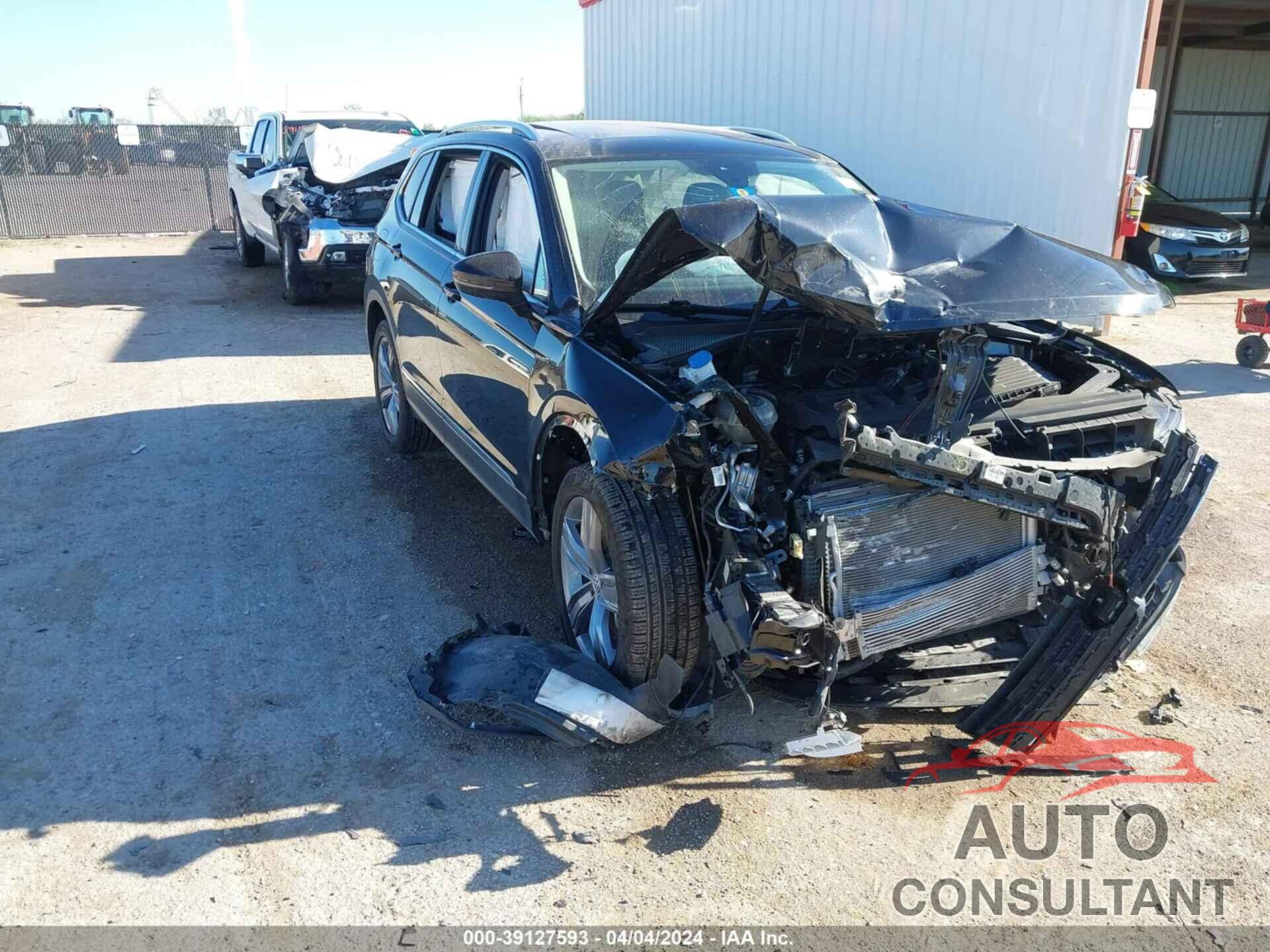 VOLKSWAGEN TIGUAN 2021 - 3VV3B7AX0MM015467