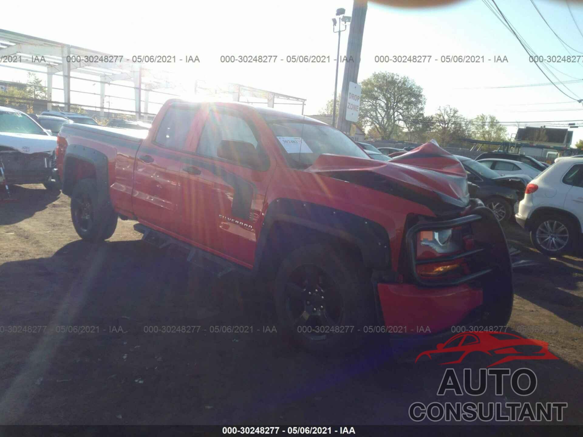 CHEVROLET SILVERADO 1500 2017 - 1GCVKPEC3HZ257124