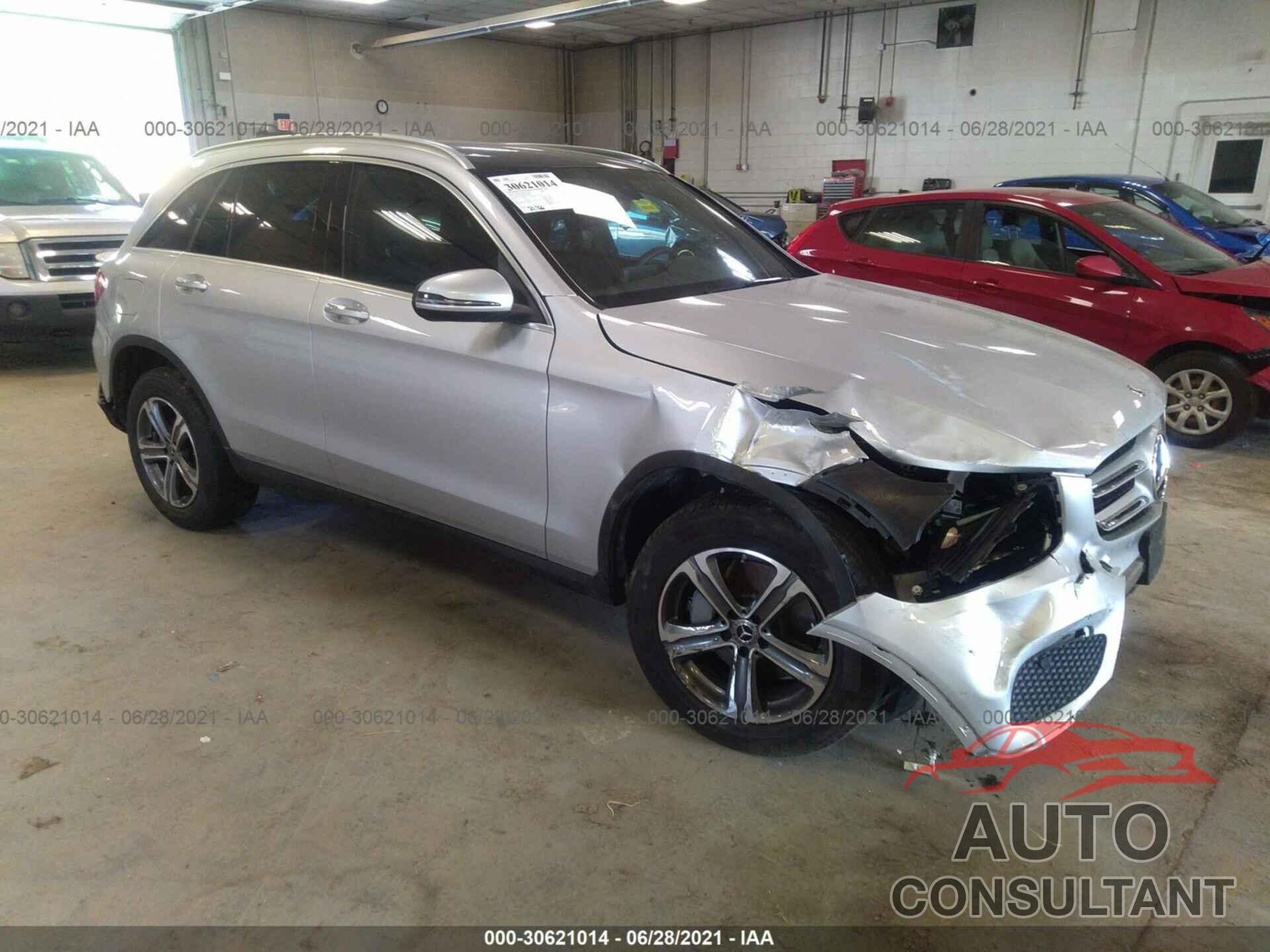 MERCEDES-BENZ GLC 2019 - WDC0G4KB6KF639799